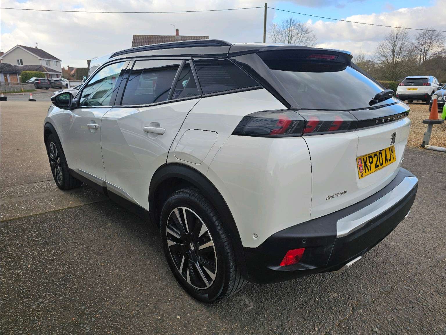 A 2020 PEUGEOT 2008 1.2 PureTech 130 GT Line 5dr EAT8 A 2020 PEUGEOT 2008 1.2 PureTech 130 GT Line 5dr EAT8