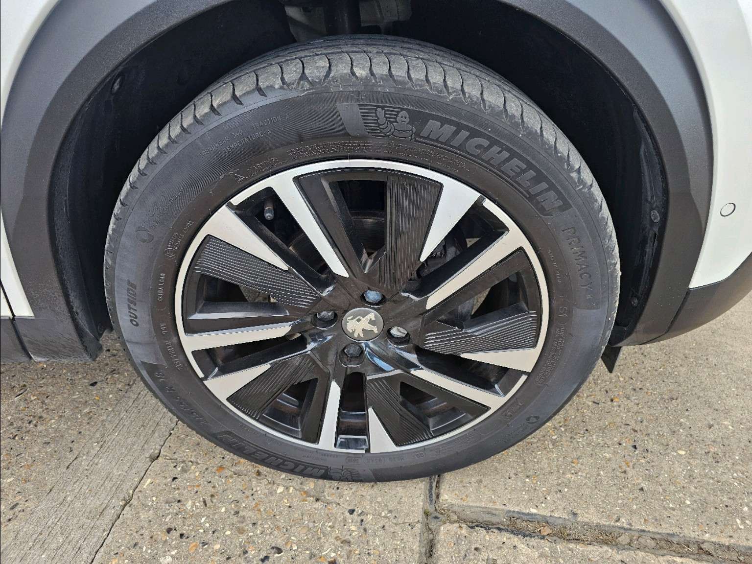 2020 PEUGEOT 2008 2020 PEUGEOT 2008