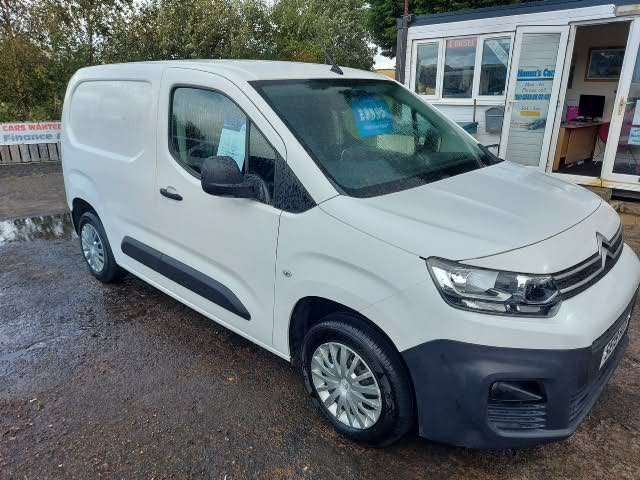 A 2019 CITROEN BERLINGO 1.6 BlueHDi 650 Enterprise M A 2019 CITROEN BERLINGO 1.6 BlueHDi 650 Enterprise M