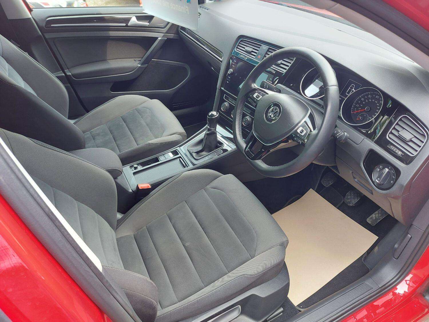 2018 VOLKSWAGEN GOLF 2018 VOLKSWAGEN GOLF