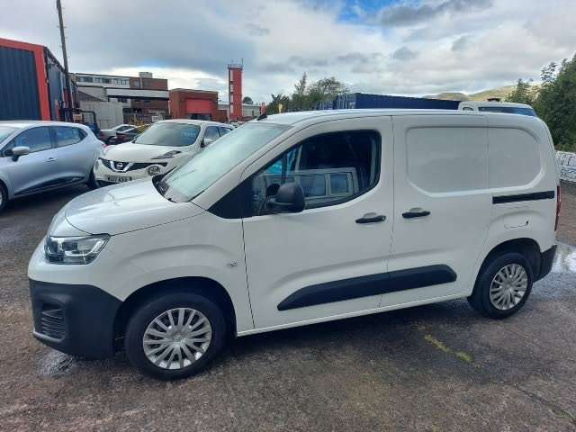 A 2019 CITROEN BERLINGO 1.6 BlueHDi 650 Enterprise M A 2019 CITROEN BERLINGO 1.6 BlueHDi 650 Enterprise M
