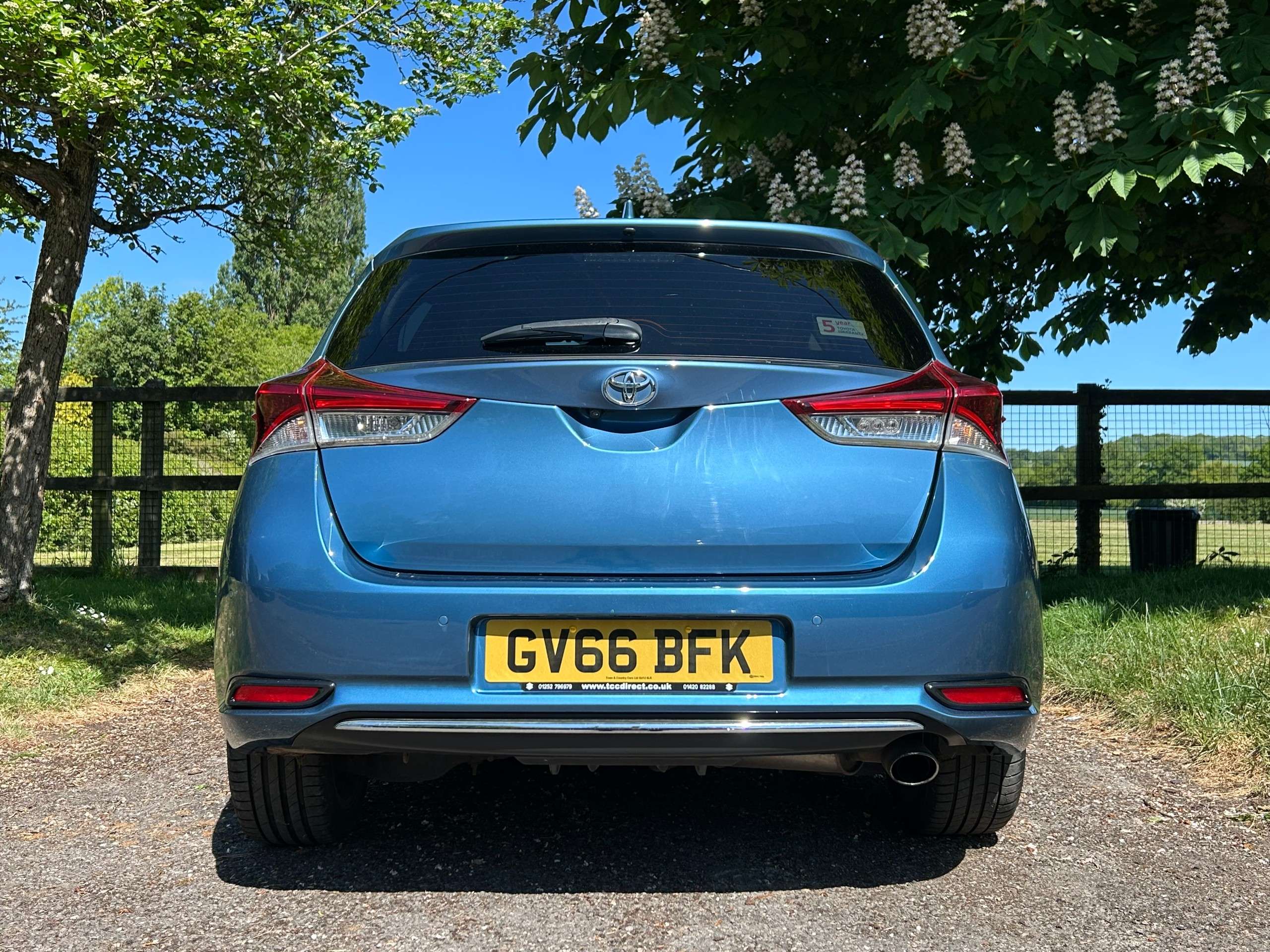 2017 TOYOTA AURIS 2017 TOYOTA AURIS