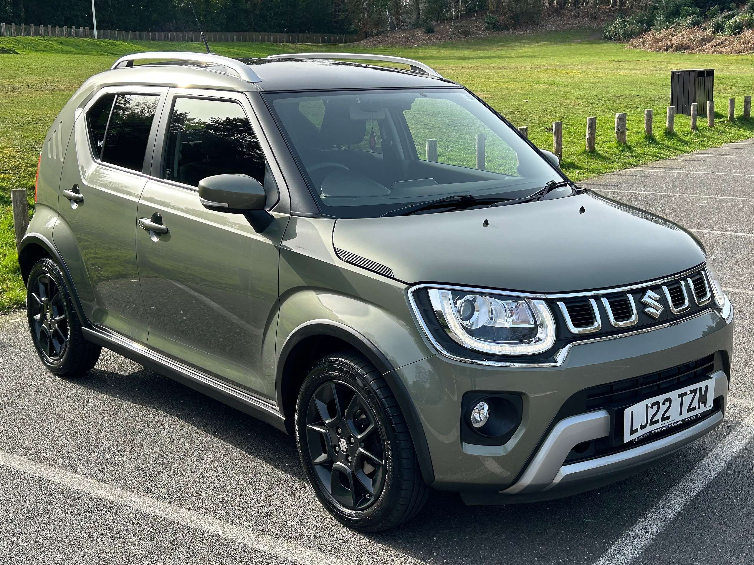 A 2022 SUZUKI IGNIS 1.2 Dualjet MHEV SZ5 Hatchback 5dr Petrol Hybrid Manual Euro 6 (s/s) (83 ps) A 2022 SUZUKI IGNIS 1.2 Dualjet MHEV SZ5 Hatchback 5dr Petrol Hybrid Manual Euro 6 (s/s) (83 ps)