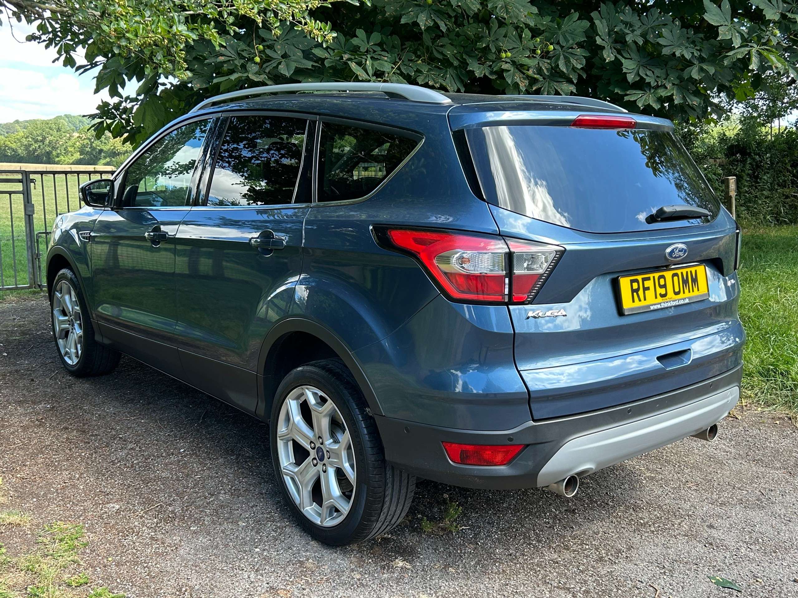 A 2019 FORD KUGA 1.5T EcoBoost Titanium Edition SUV 5dr Petrol Auto AWD Euro 6 (s/s) (176 ps) A 2019 FORD KUGA 1.5T EcoBoost Titanium Edition SUV 5dr Petrol Auto AWD Euro 6 (s/s) (176 ps)