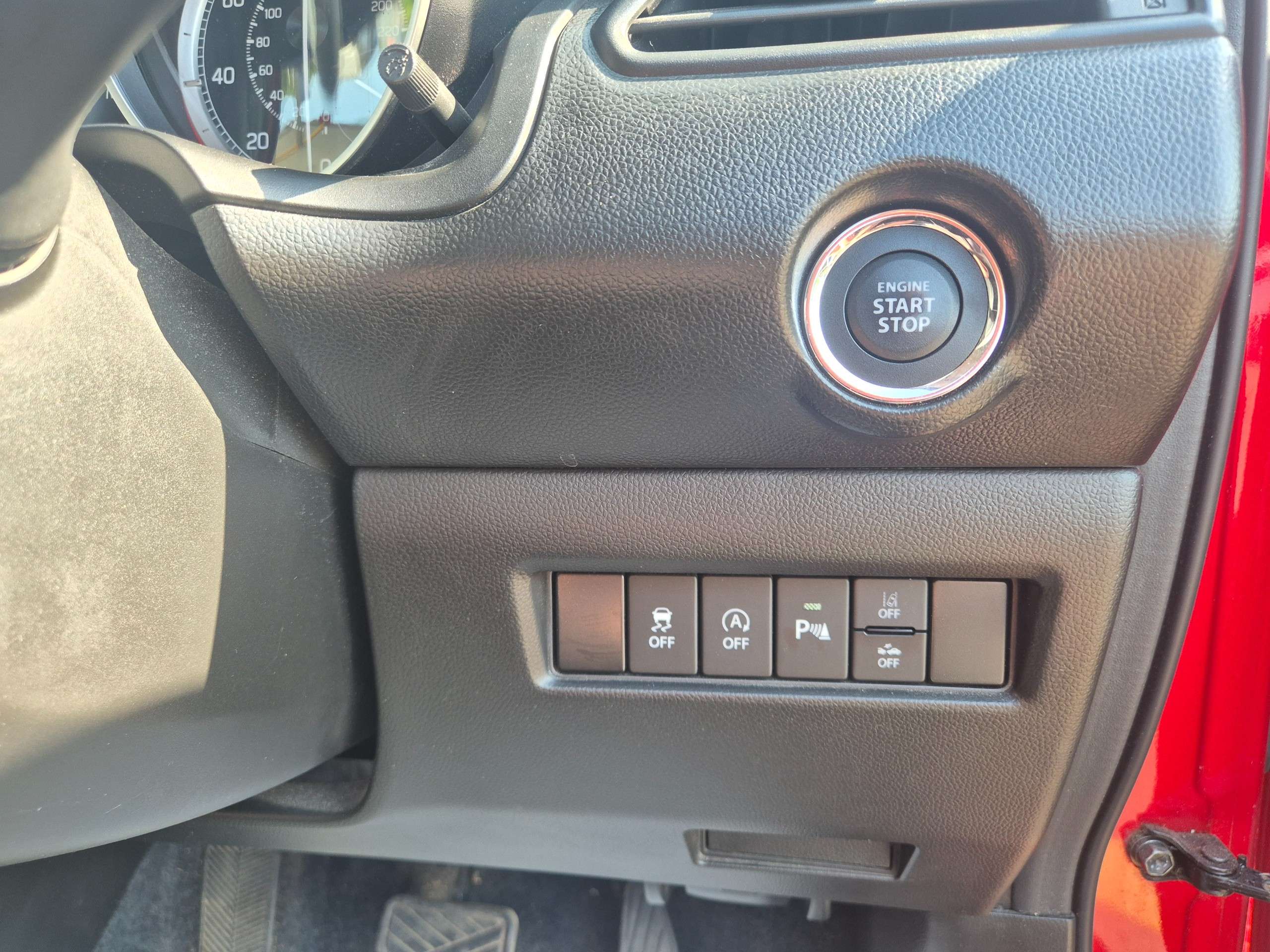 2022 SUZUKI SWIFT 2022 SUZUKI SWIFT