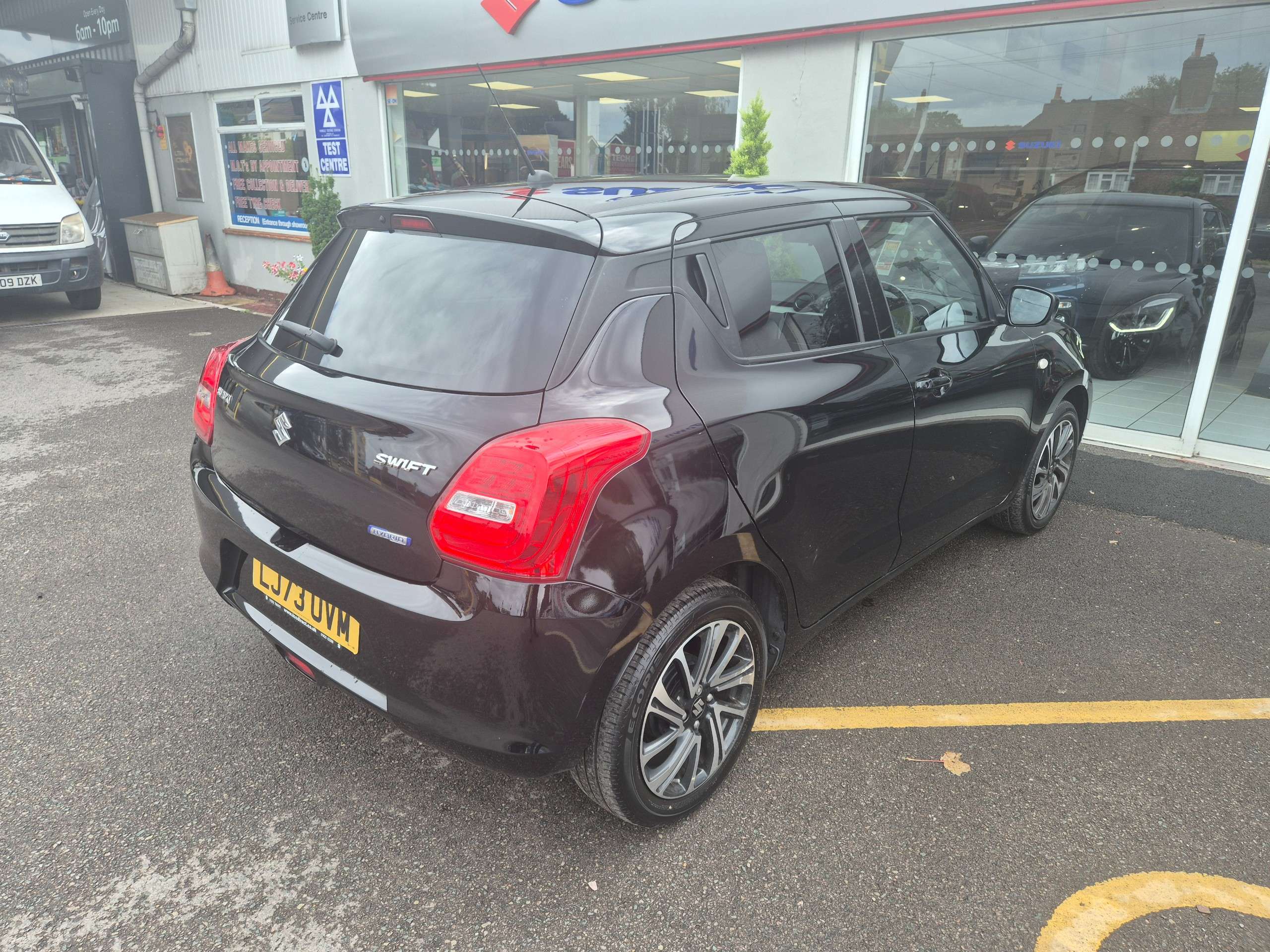 2023 SUZUKI SWIFT 2023 SUZUKI SWIFT