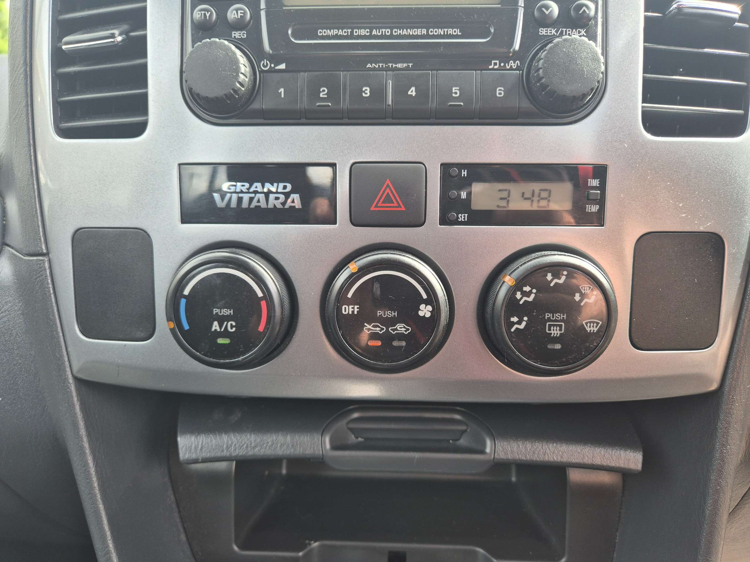 2004 SUZUKI GRAND VITARA 2004 SUZUKI GRAND VITARA