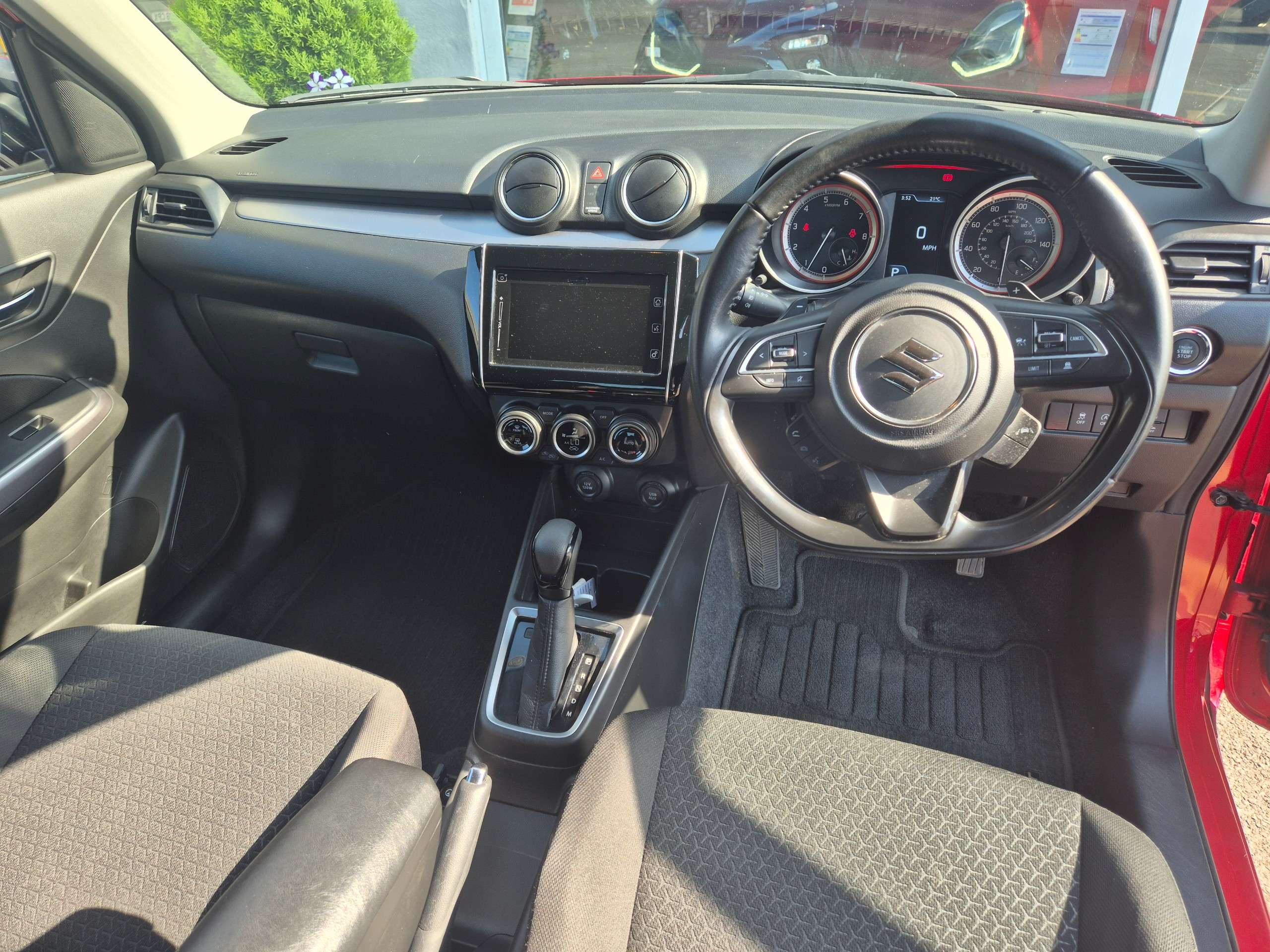 2022 SUZUKI SWIFT 2022 SUZUKI SWIFT