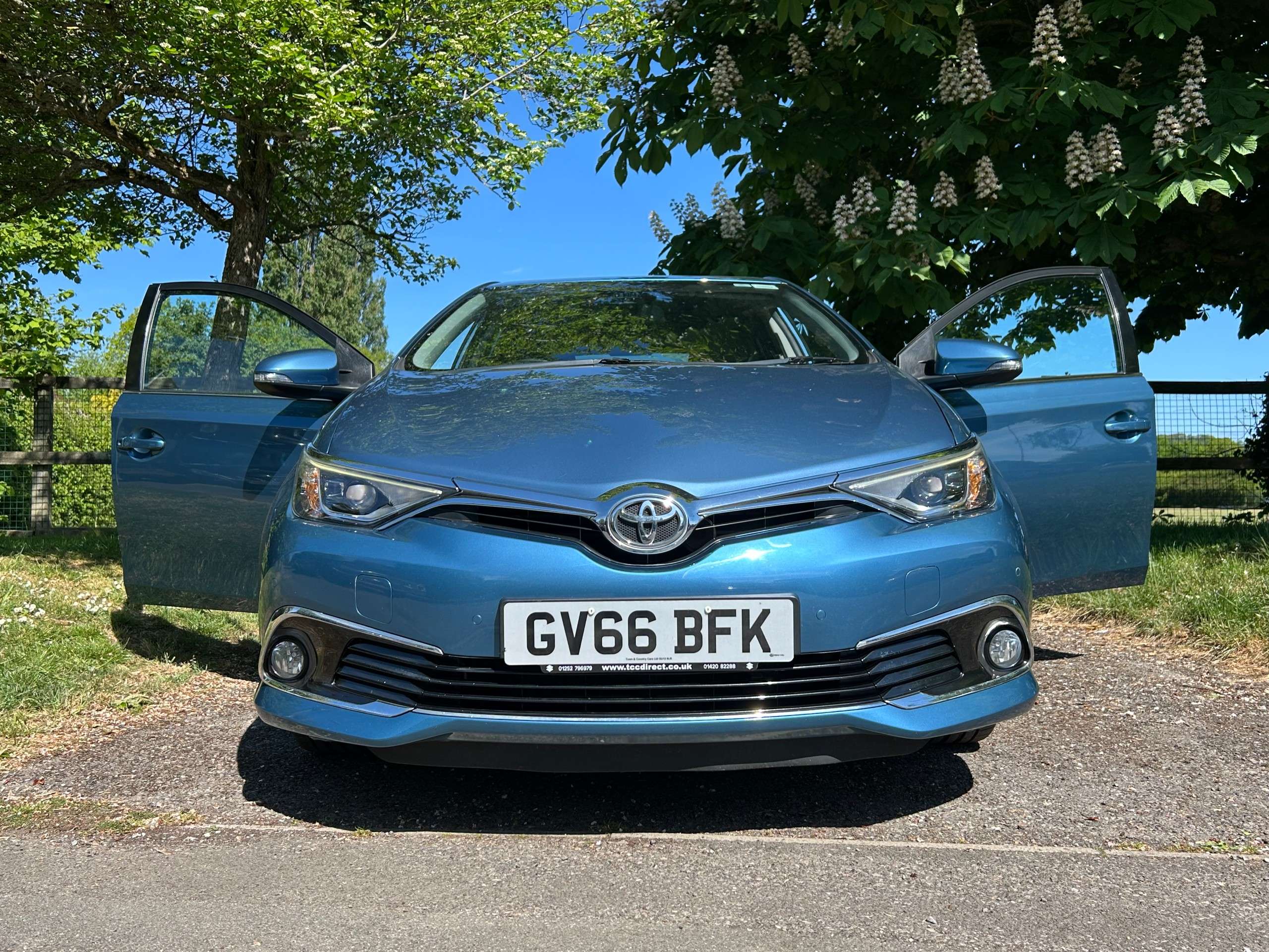 2017 TOYOTA AURIS 2017 TOYOTA AURIS