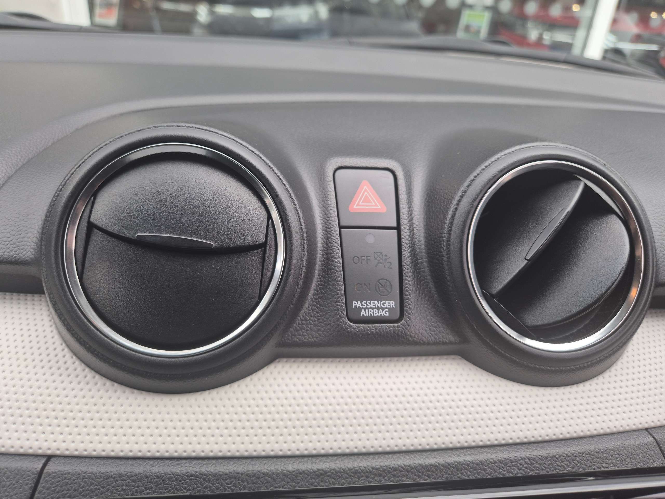 2023 SUZUKI SWIFT 2023 SUZUKI SWIFT