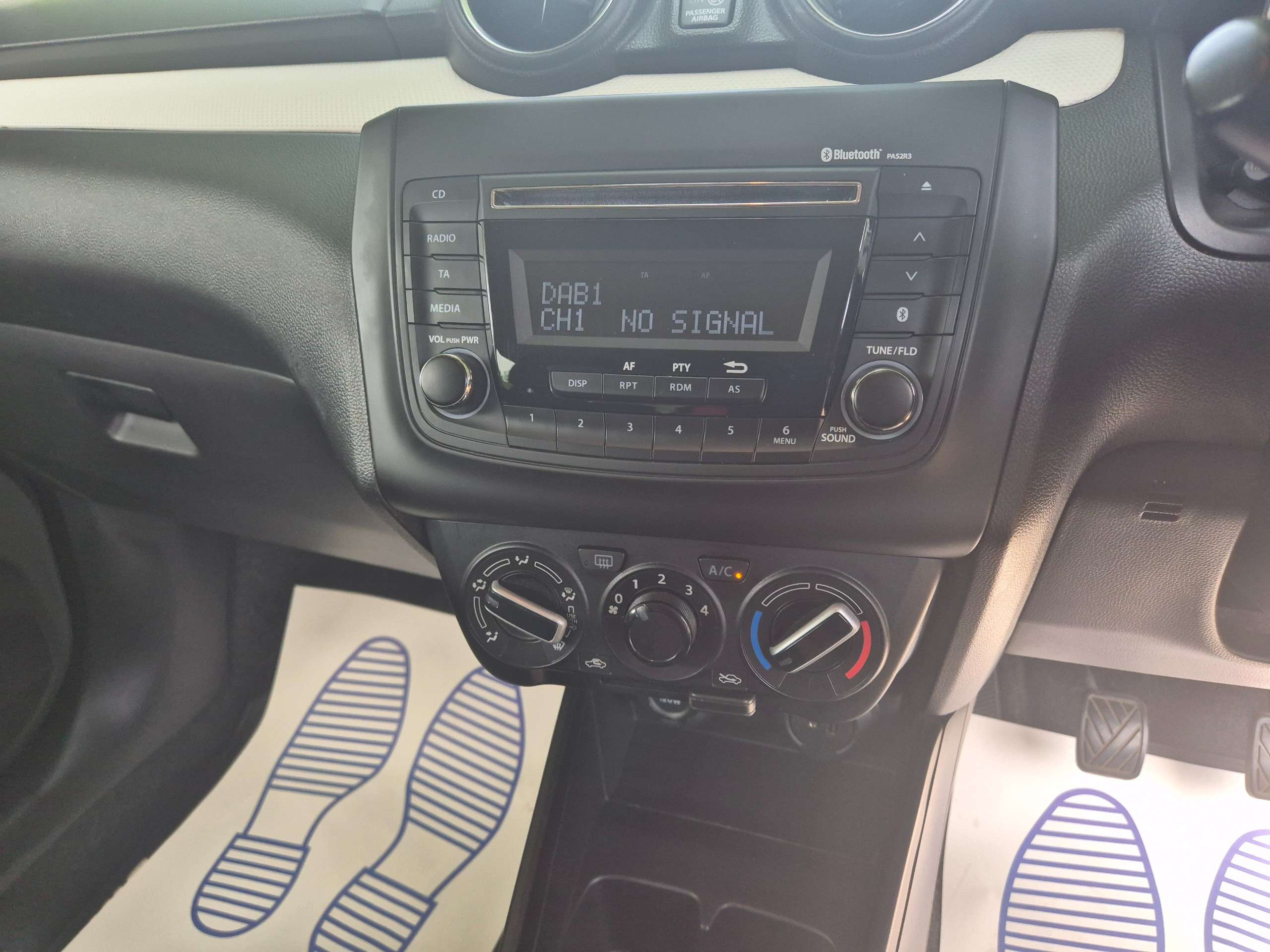 2020 SUZUKI SWIFT 2020 SUZUKI SWIFT