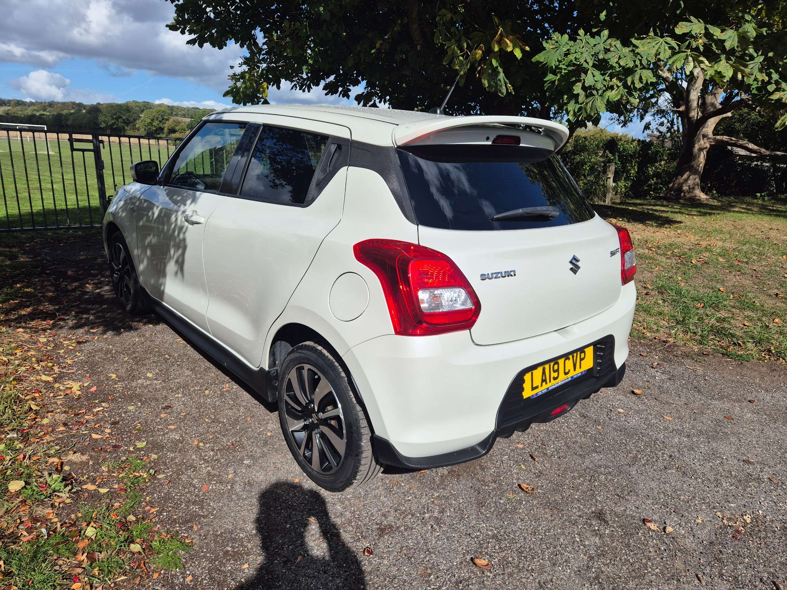A 2019 SUZUKI SWIFT 1.2 Dualjet Attitude Hatchback 5dr Petrol Manual Euro 6 (s/s) (90 ps) A 2019 SUZUKI SWIFT 1.2 Dualjet Attitude Hatchback 5dr Petrol Manual Euro 6 (s/s) (90 ps)