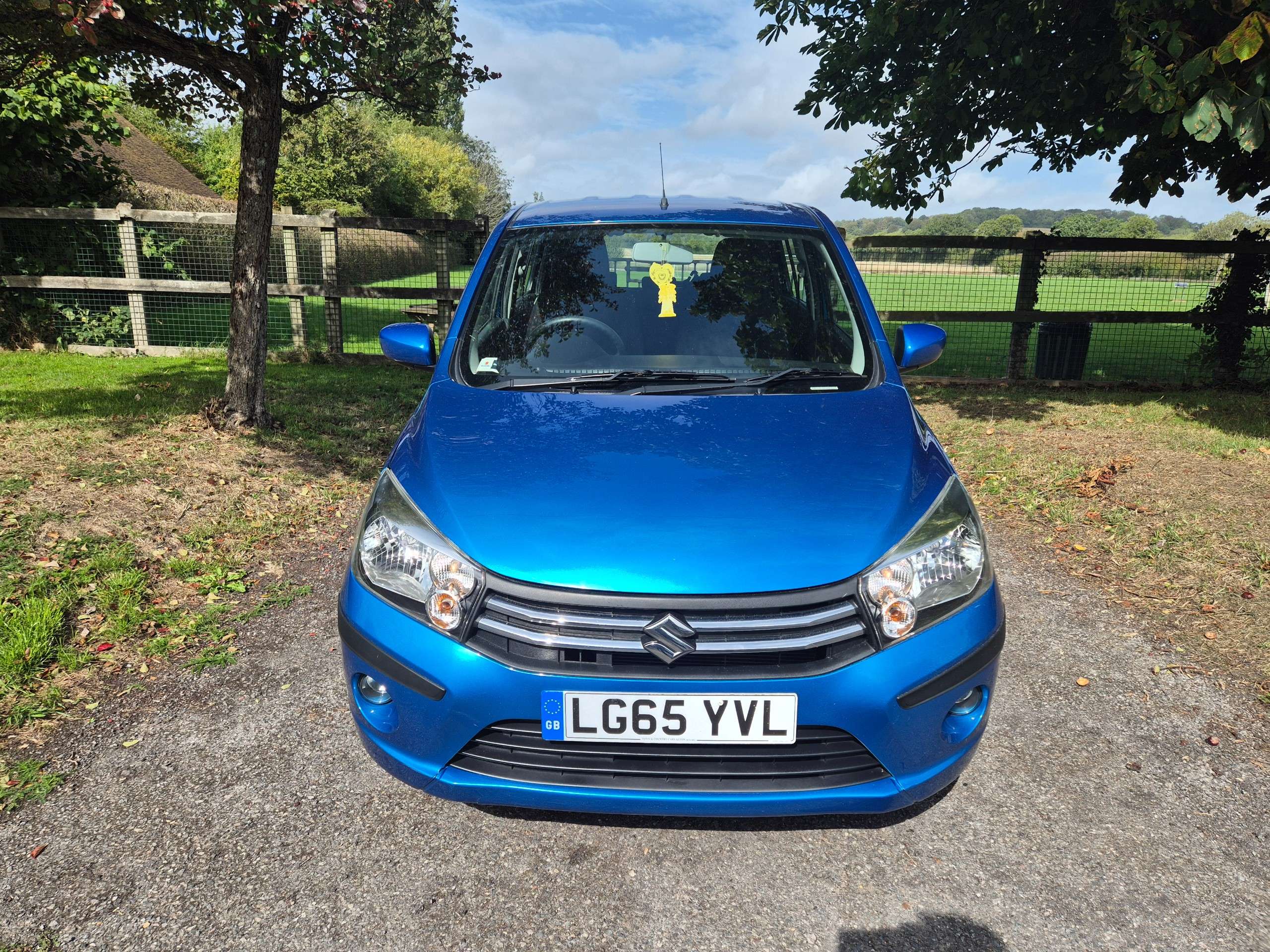 A 2015 SUZUKI CELERIO 1.0 SZ4 Hatchback 5dr Petrol Manual Euro 6 (68 ps) A 2015 SUZUKI CELERIO 1.0 SZ4 Hatchback 5dr Petrol Manual Euro 6 (68 ps)