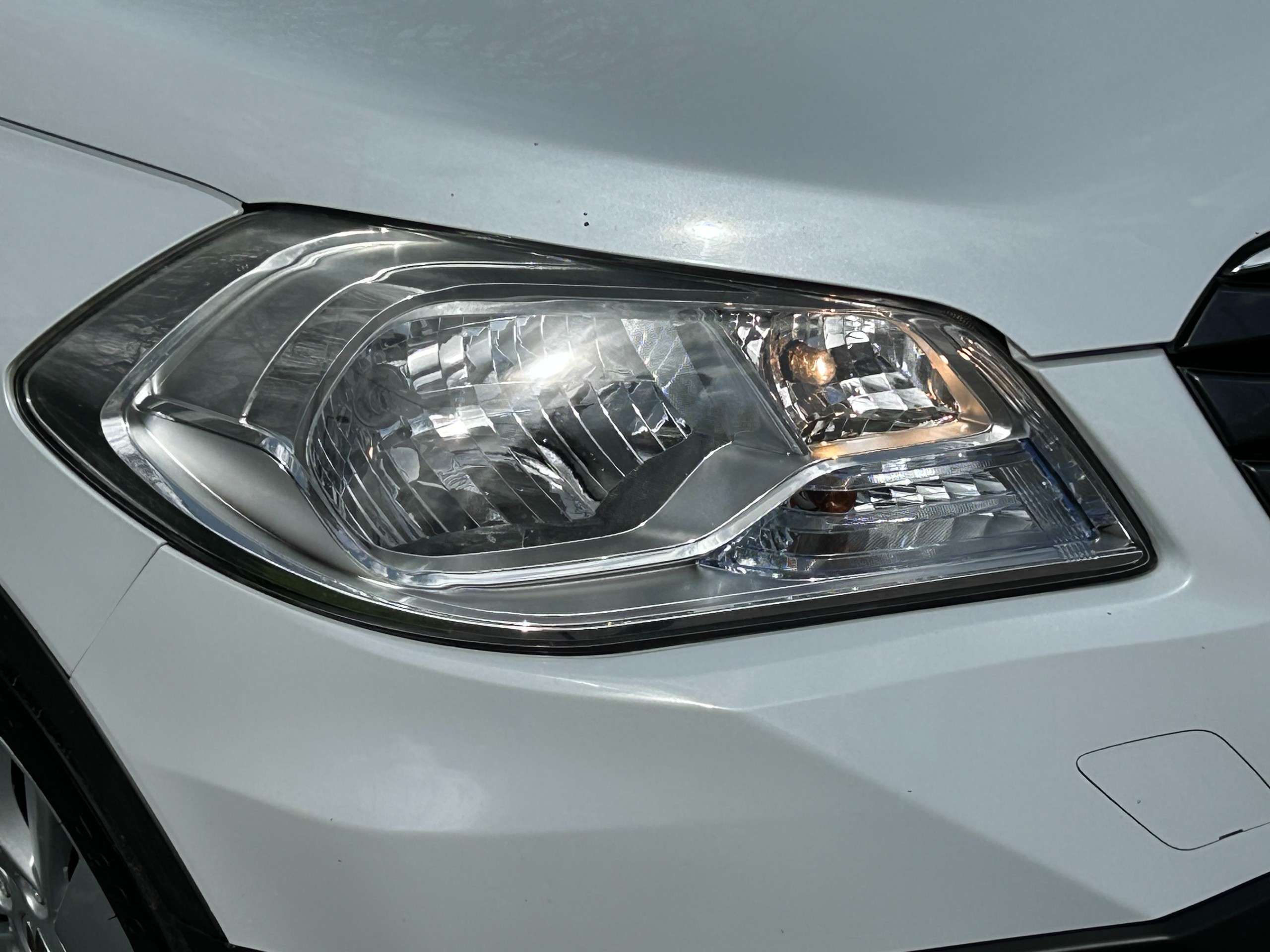 2016 SUZUKI SX4 2016 SUZUKI SX4