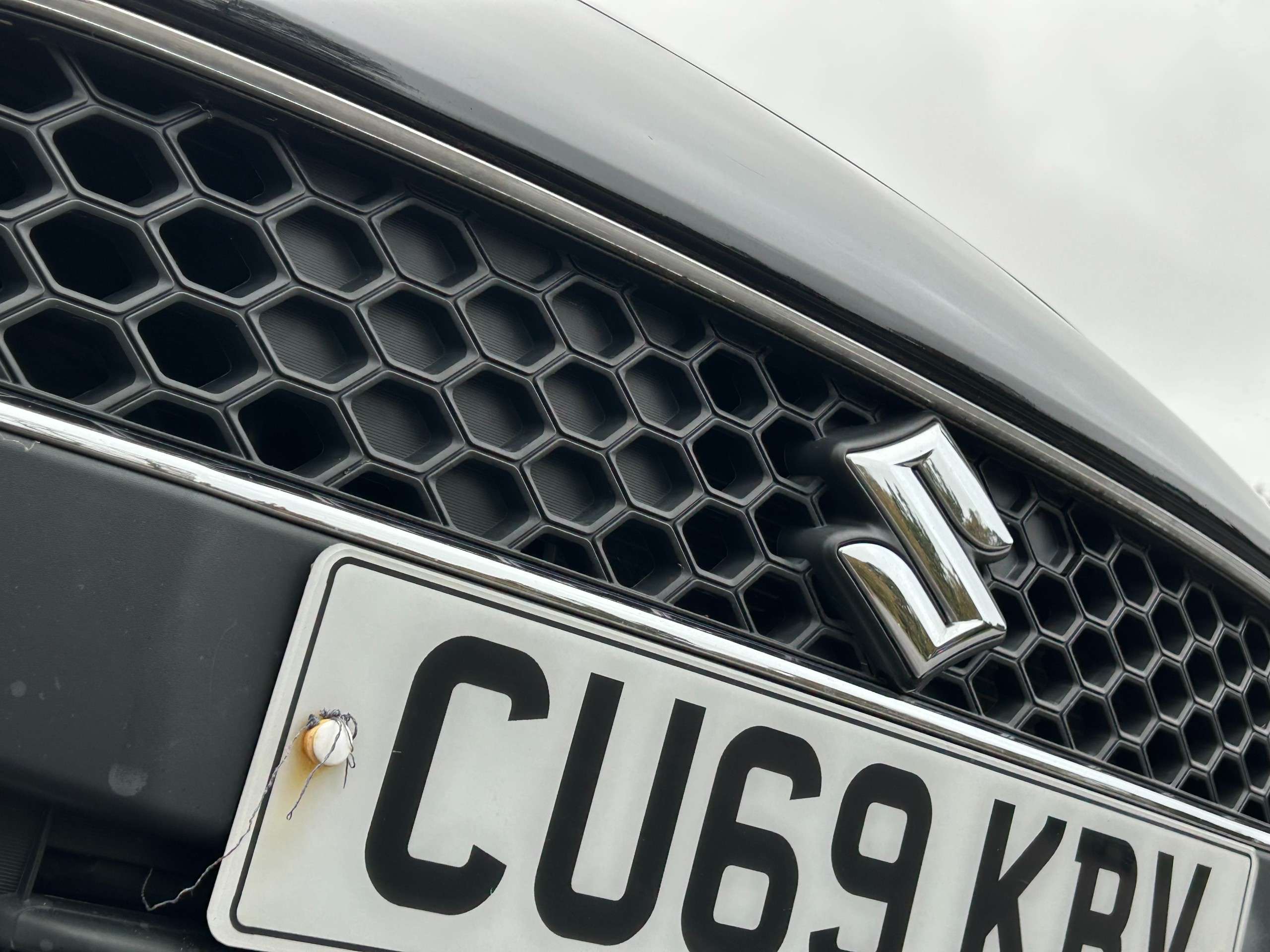 2019 SUZUKI SWIFT 2019 SUZUKI SWIFT