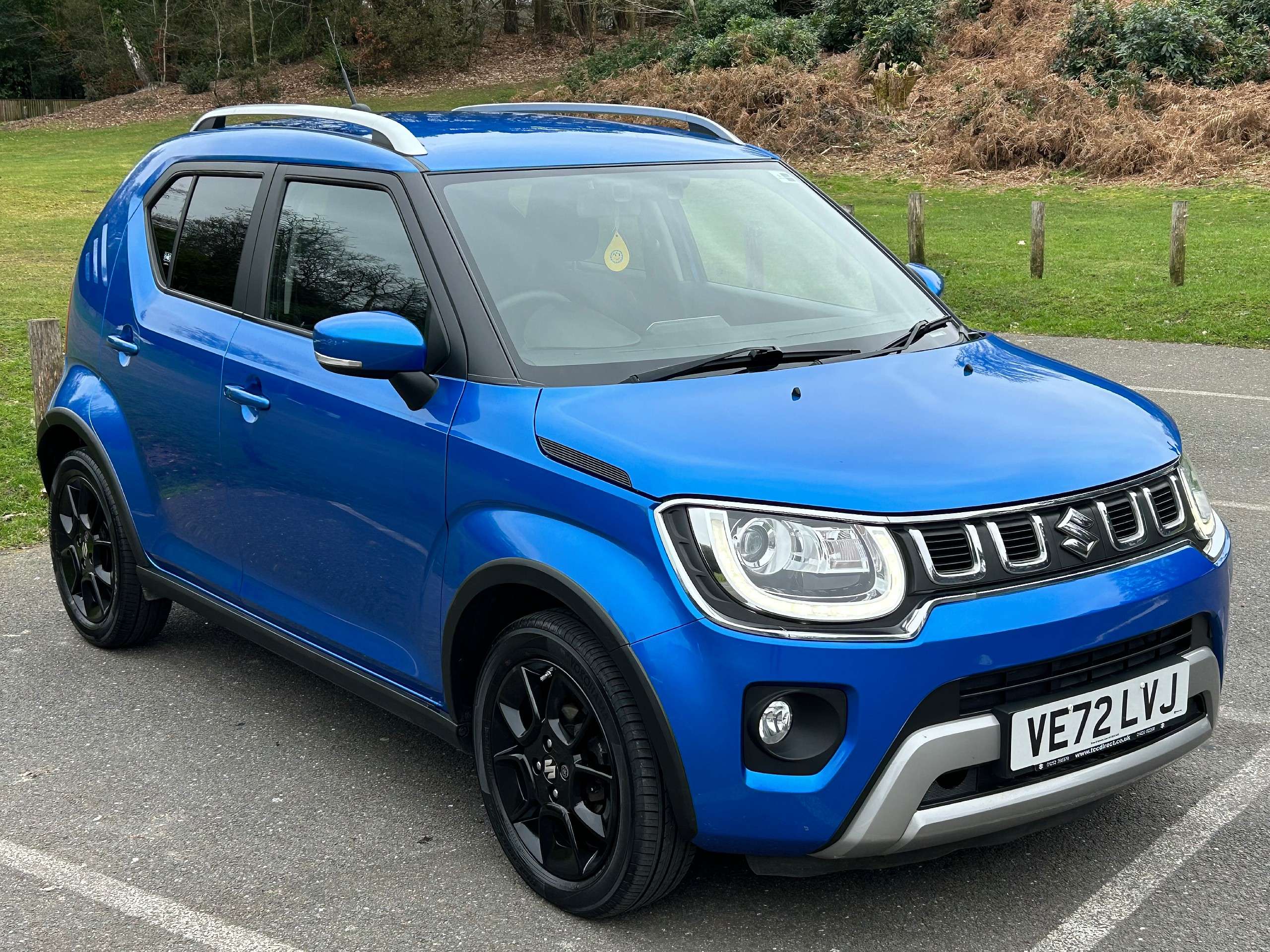 A 2023 SUZUKI IGNIS 1.2 Dualjet MHEV SZ5 Hatchback 5dr Petrol Hybrid CVT Euro 6 (s/s) (83 ps) A 2023 SUZUKI IGNIS 1.2 Dualjet MHEV SZ5 Hatchback 5dr Petrol Hybrid CVT Euro 6 (s/s) (83 ps)