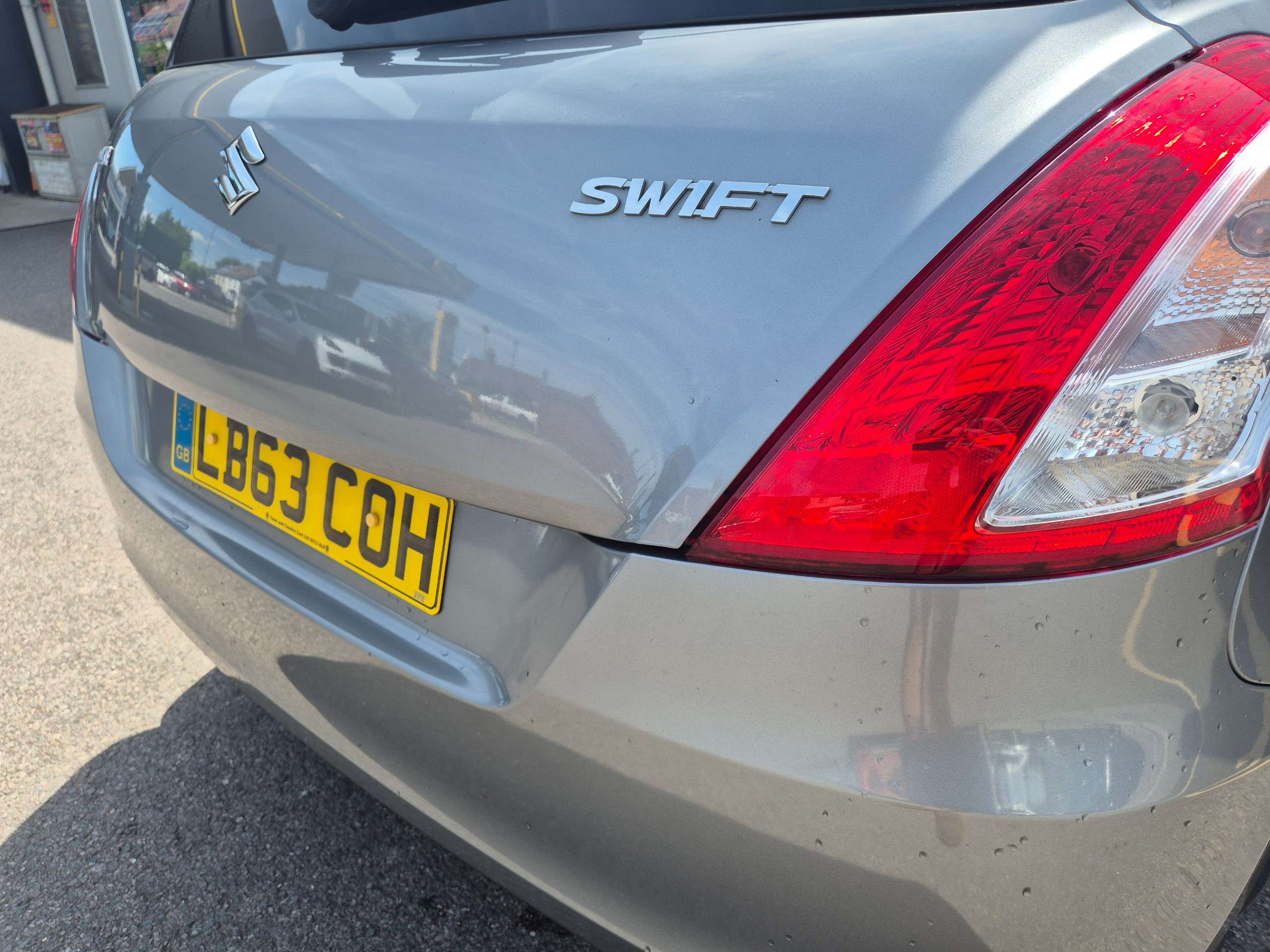 2014 SUZUKI SWIFT 2014 SUZUKI SWIFT