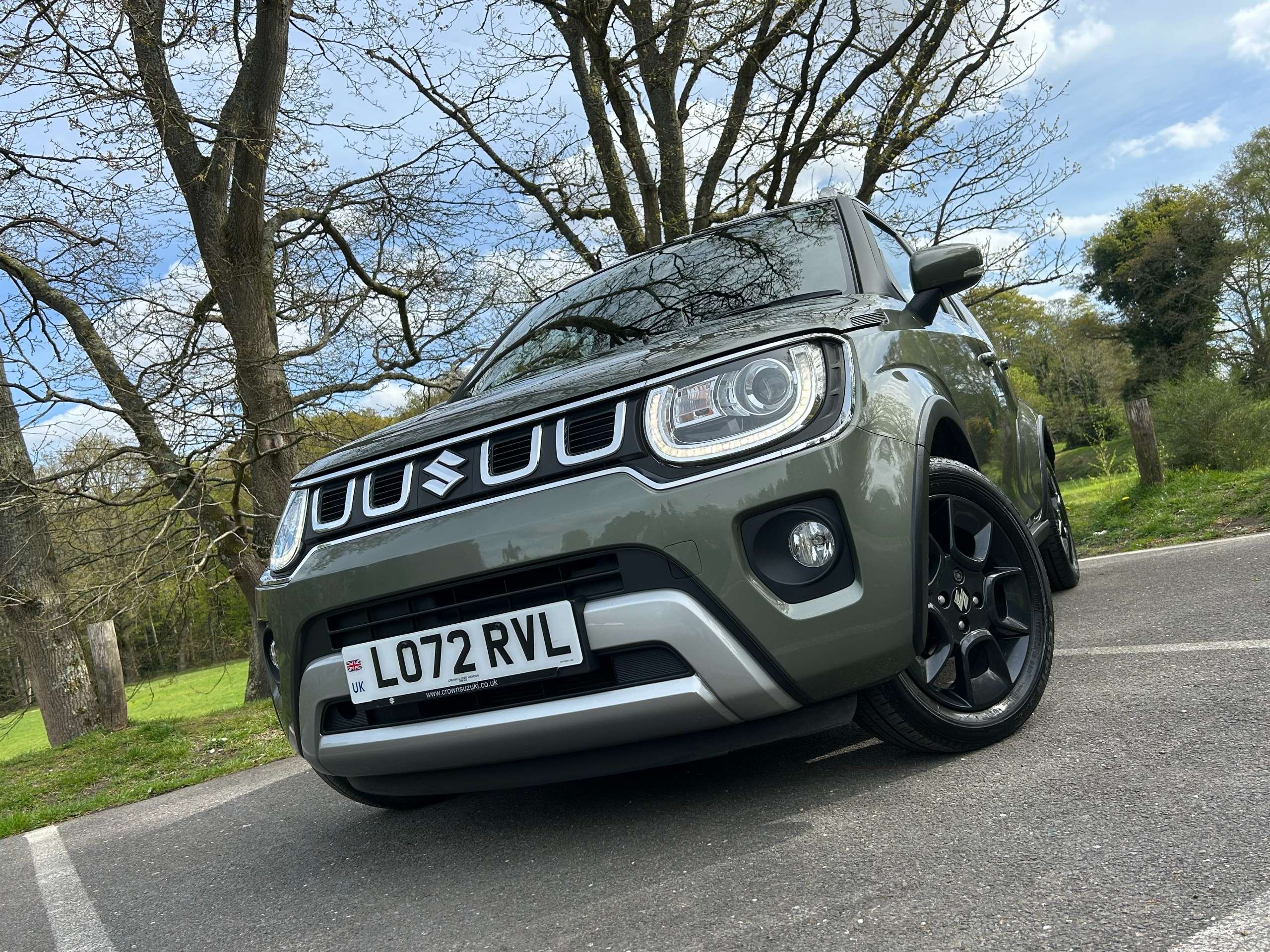 A 2023 SUZUKI IGNIS 1.2 Dualjet MHEV SZ5 Hatchback 5dr Petrol Hybrid CVT Euro 6 (s/s) (83 ps) A 2023 SUZUKI IGNIS 1.2 Dualjet MHEV SZ5 Hatchback 5dr Petrol Hybrid CVT Euro 6 (s/s) (83 ps)