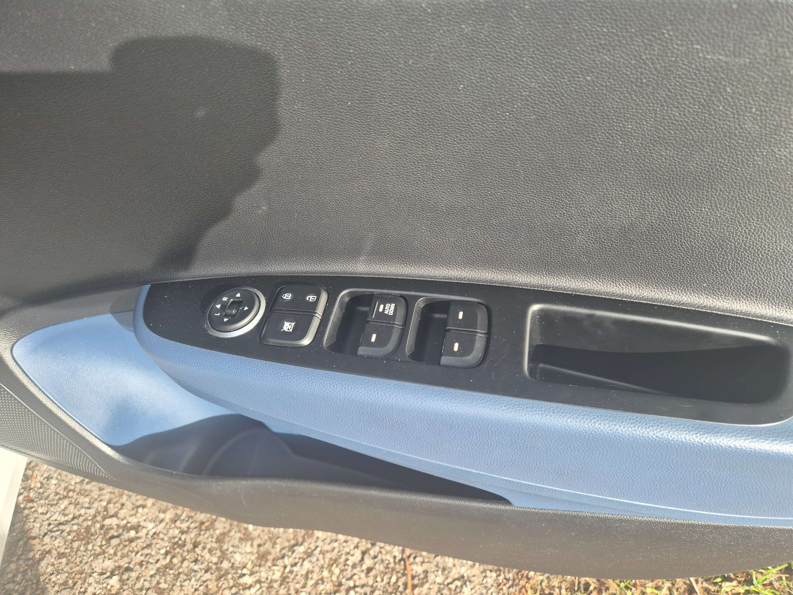 2016 HYUNDAI I10 2016 HYUNDAI I10