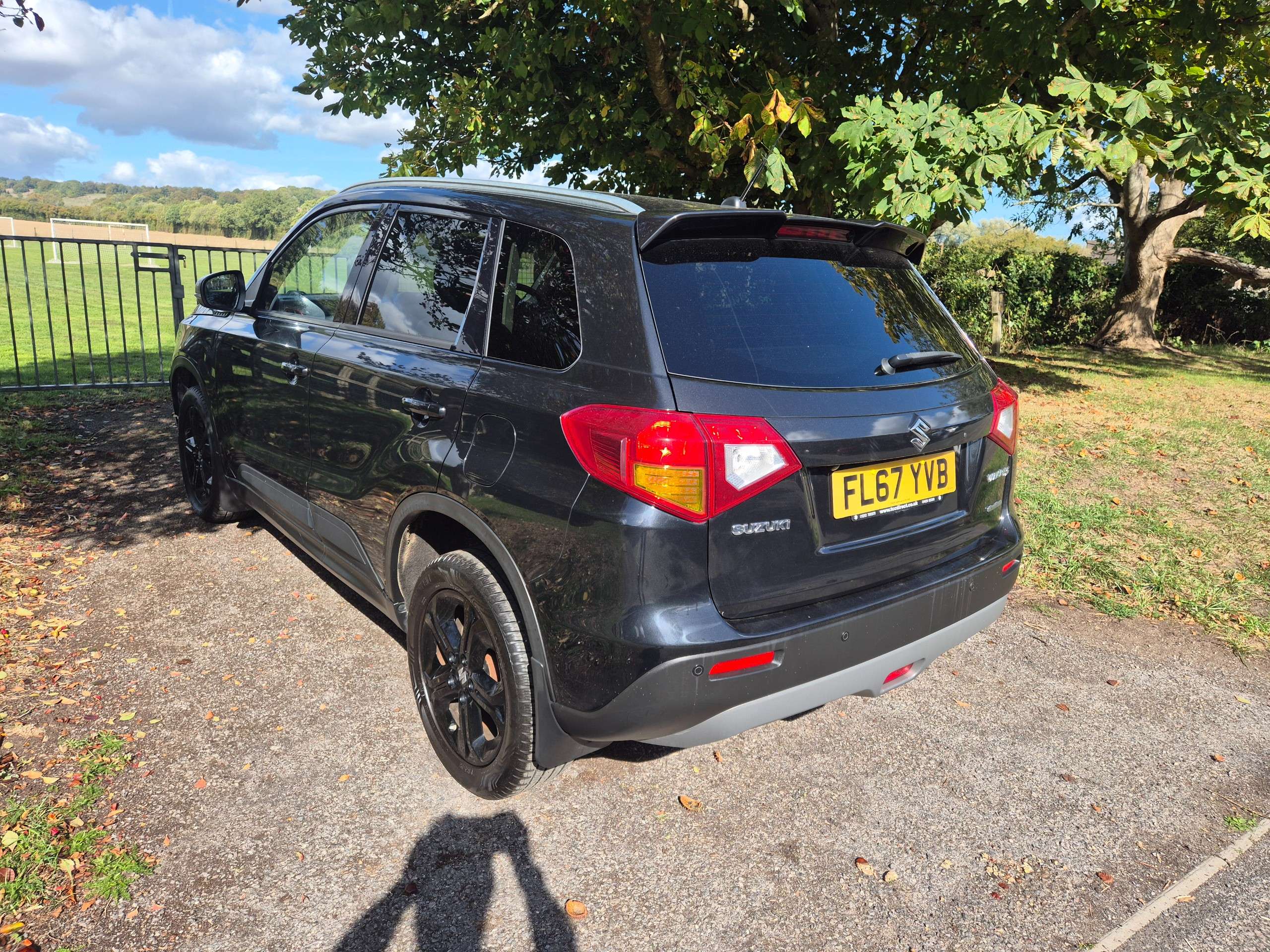 A 2017 SUZUKI VITARA 1.4 Boosterjet S SUV 5dr Petrol Manual ALLGRIP Euro 6 (s/s) (140 ps) A 2017 SUZUKI VITARA 1.4 Boosterjet S SUV 5dr Petrol Manual ALLGRIP Euro 6 (s/s) (140 ps)