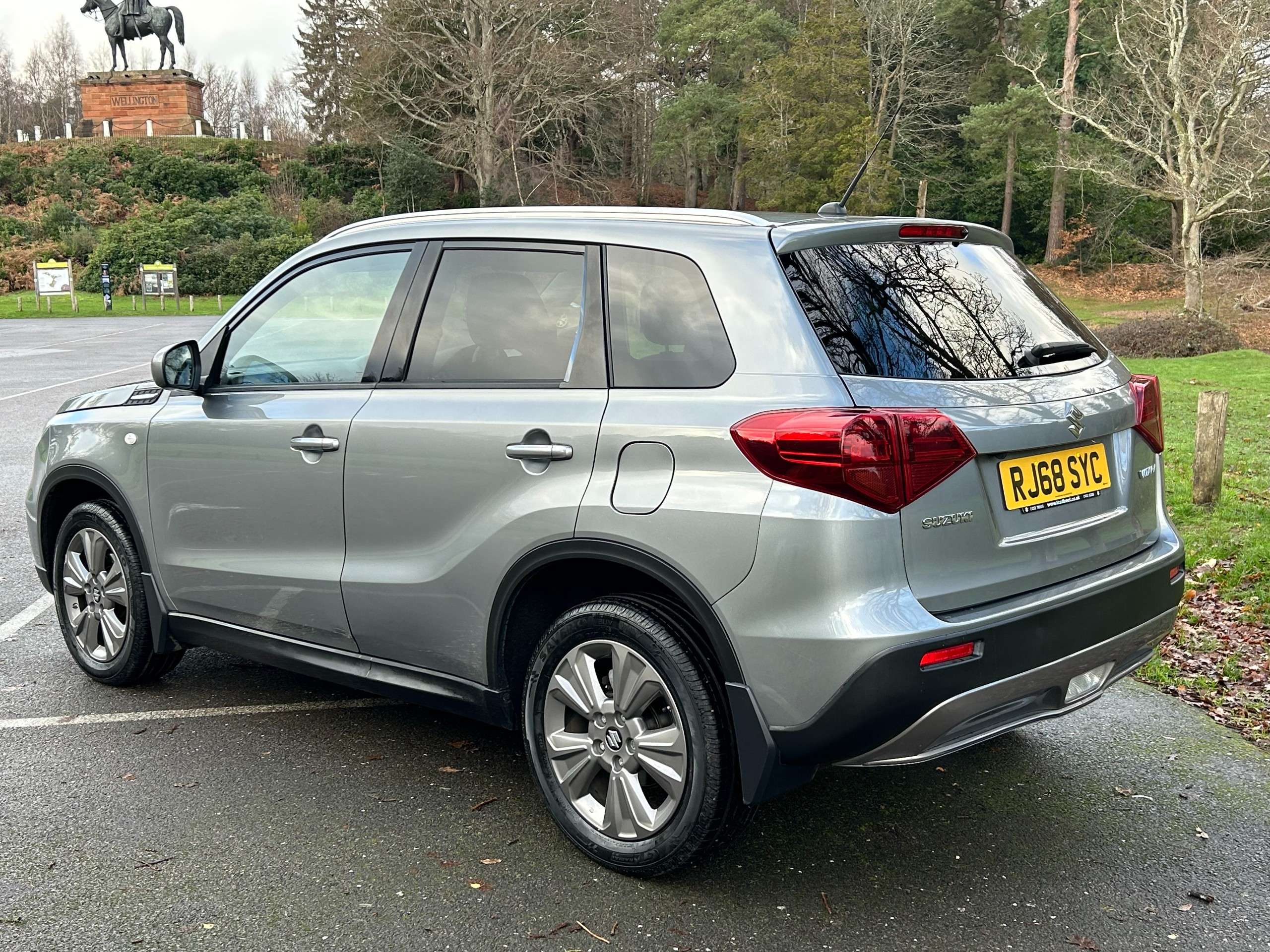 A 2019 SUZUKI VITARA 1.0 Boosterjet SZ-T SUV 5dr Petrol Auto Euro 6 (s/s) (111 ps) A 2019 SUZUKI VITARA 1.0 Boosterjet SZ-T SUV 5dr Petrol Auto Euro 6 (s/s) (111 ps)