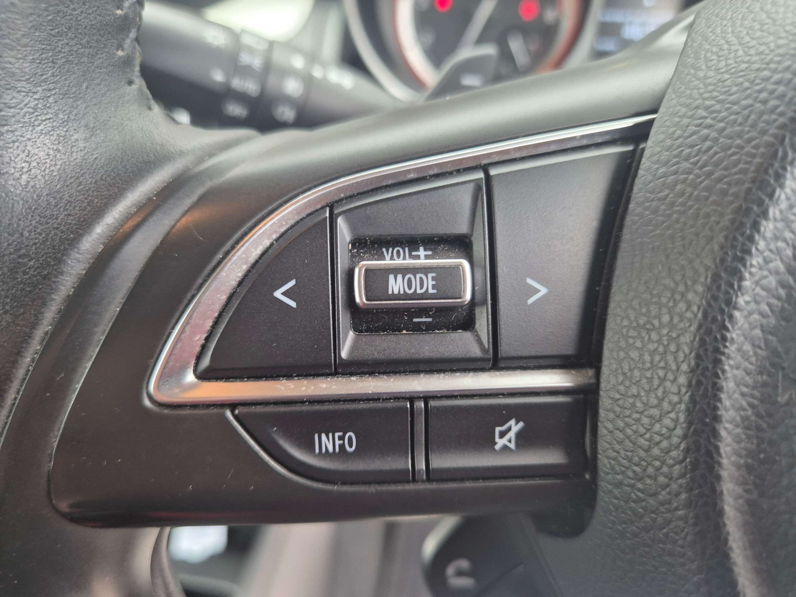2020 SUZUKI SWIFT 2020 SUZUKI SWIFT