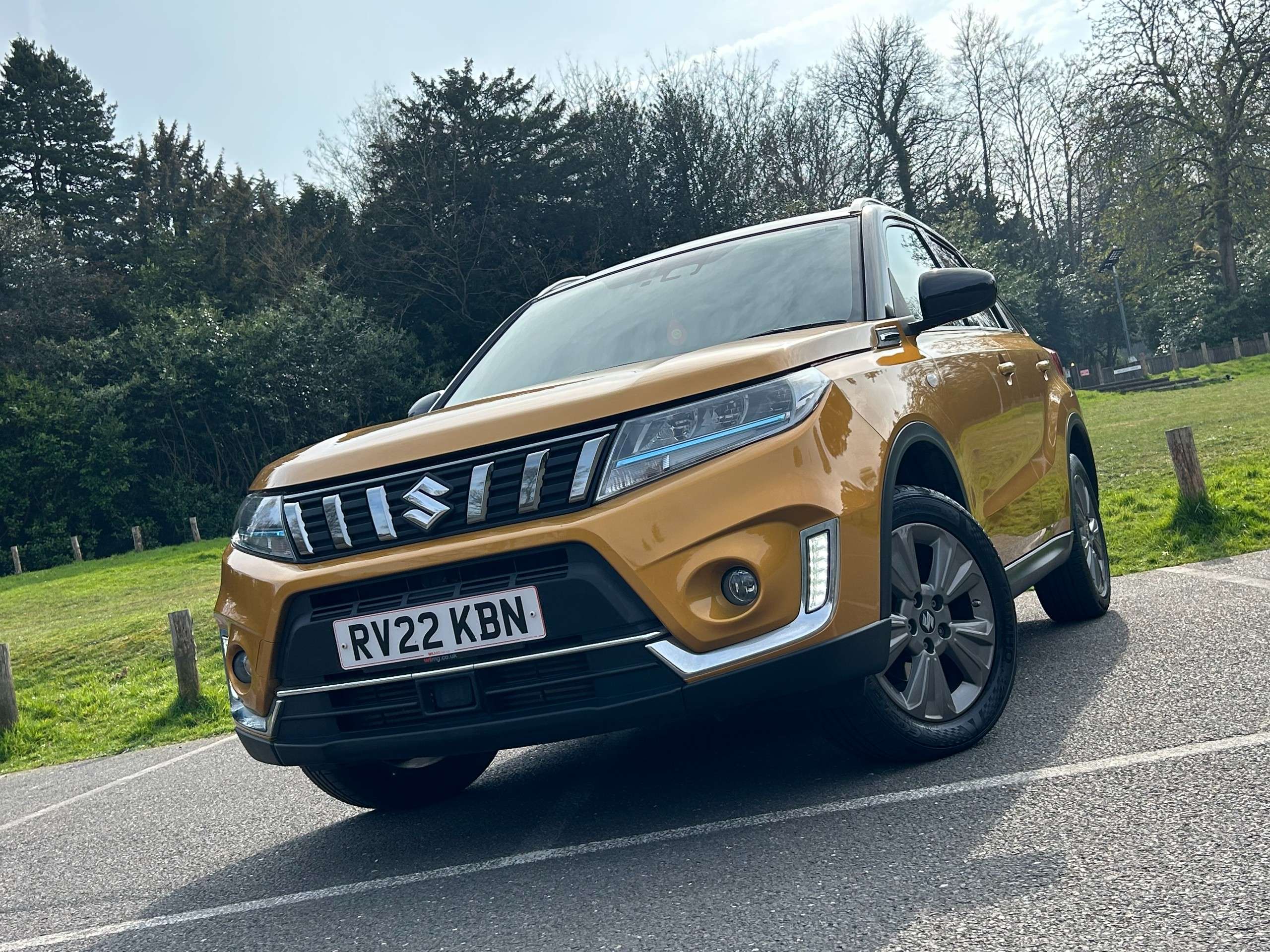 A 2022 SUZUKI VITARA 1.4 Boosterjet MHEV SZ-T SUV 5dr Petrol Hybrid Manual Euro 6 (s/s) (129 ps) A 2022 SUZUKI VITARA 1.4 Boosterjet MHEV SZ-T SUV 5dr Petrol Hybrid Manual Euro 6 (s/s) (129 ps)