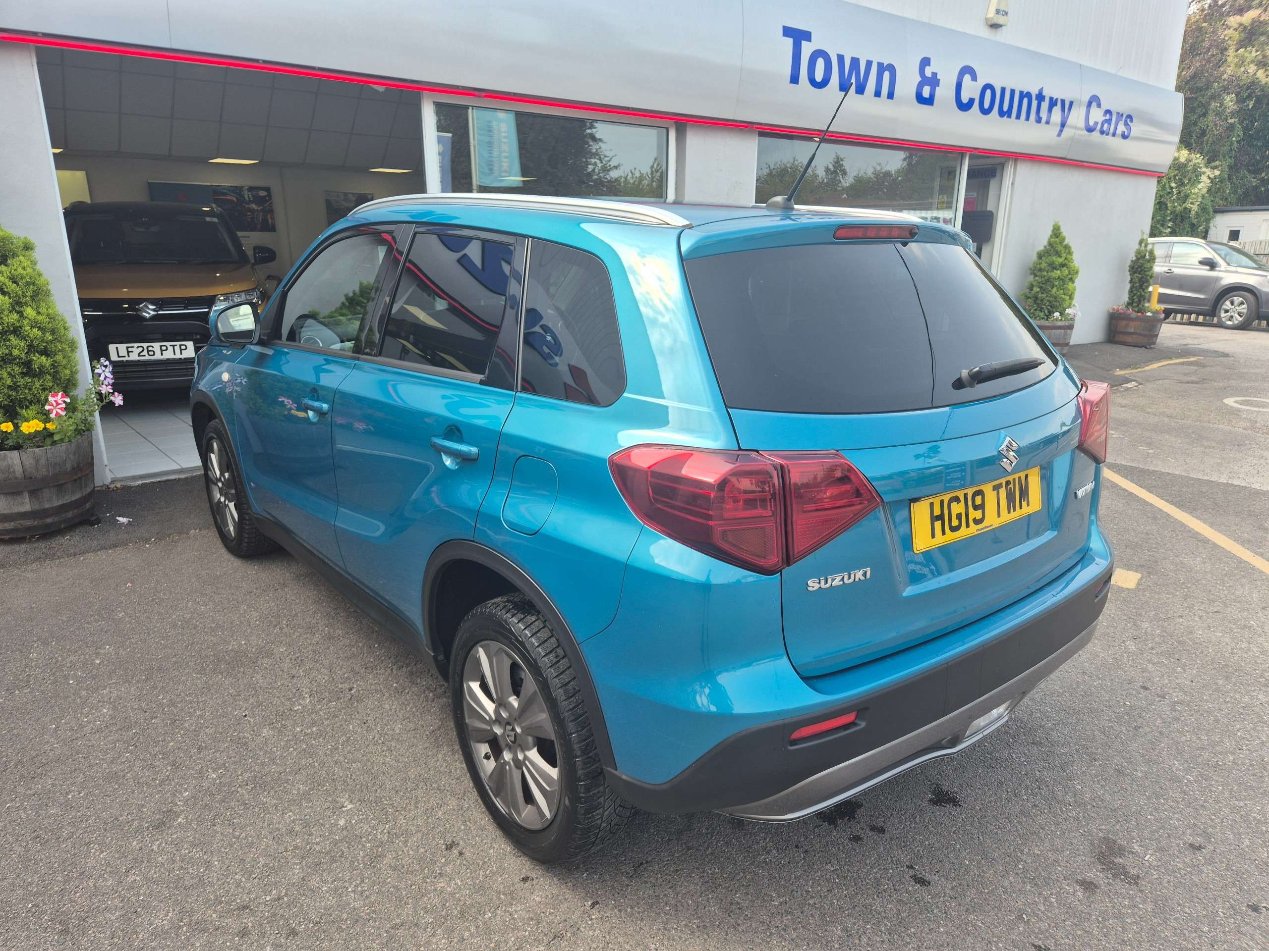 A 2019 SUZUKI VITARA 1.0 Boosterjet SZ-T SUV 5dr Petrol Auto Euro 6 (s/s) (111 ps) A 2019 SUZUKI VITARA 1.0 Boosterjet SZ-T SUV 5dr Petrol Auto Euro 6 (s/s) (111 ps)