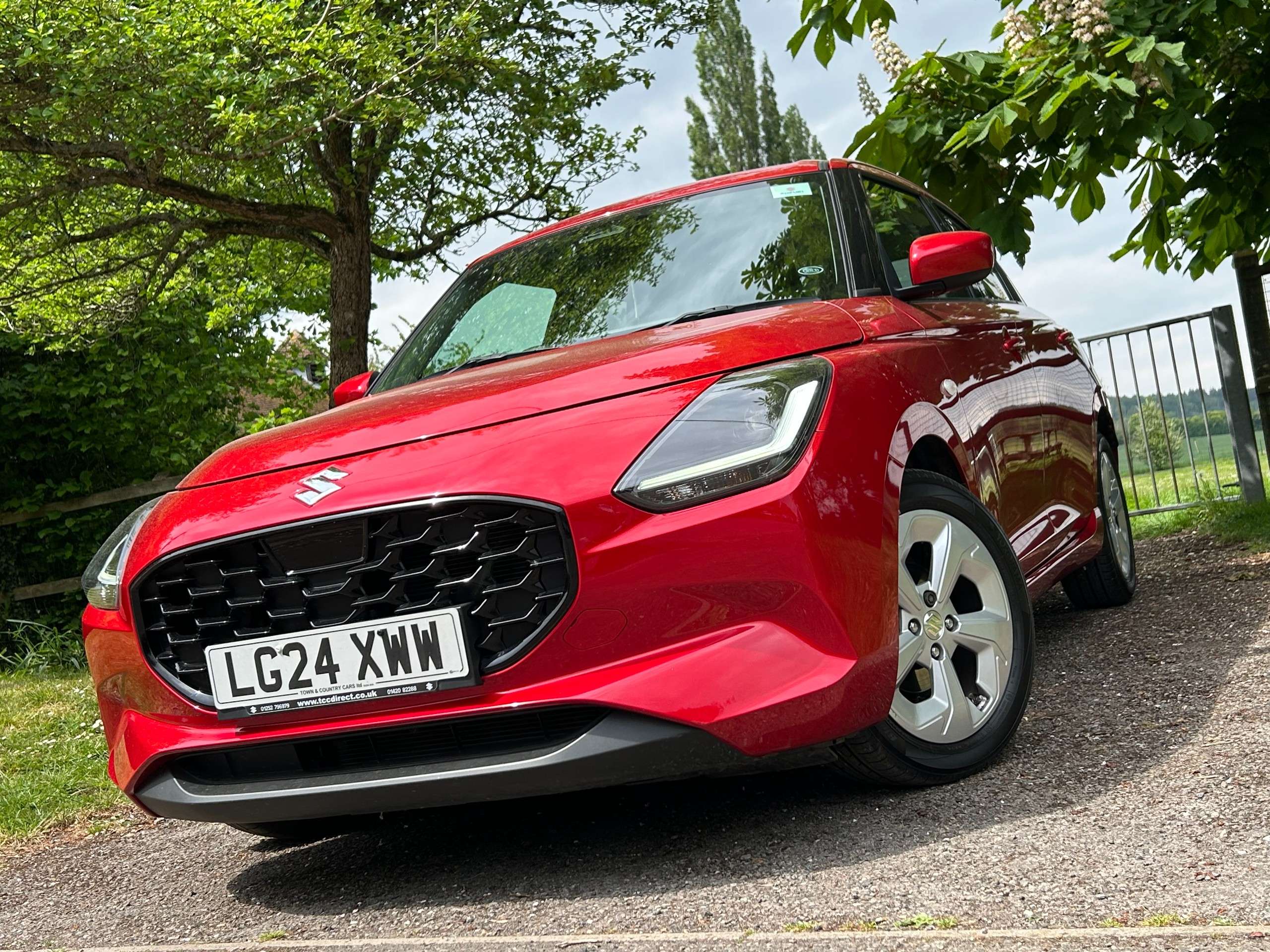 A 2024 SUZUKI SWIFT 1.2 MHEV Motion Hatchback 5dr Petrol Hybrid CVT Euro 6 (s/s) (82 ps) A 2024 SUZUKI SWIFT 1.2 MHEV Motion Hatchback 5dr Petrol Hybrid CVT Euro 6 (s/s) (82 ps)