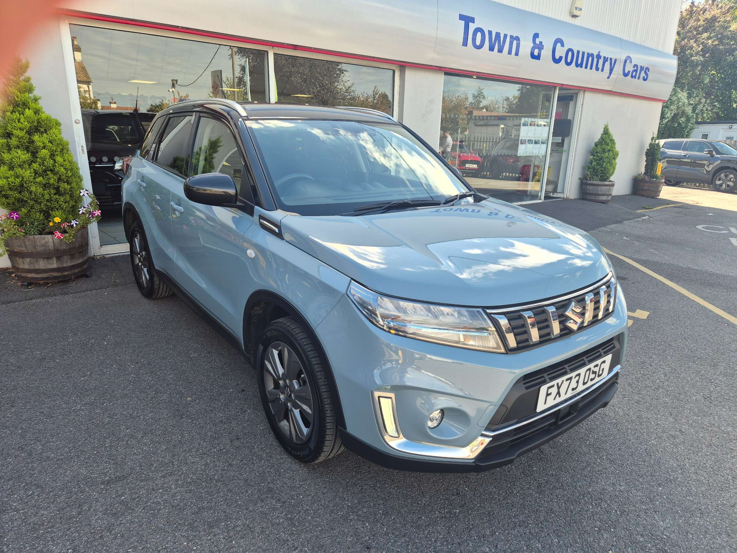 A 2023 SUZUKI VITARA 1.5 SZ-T SUV 5dr Petrol Hybrid AGS Auto Euro 6 (s/s) (115 ps) A 2023 SUZUKI VITARA 1.5 SZ-T SUV 5dr Petrol Hybrid AGS Auto Euro 6 (s/s) (115 ps)