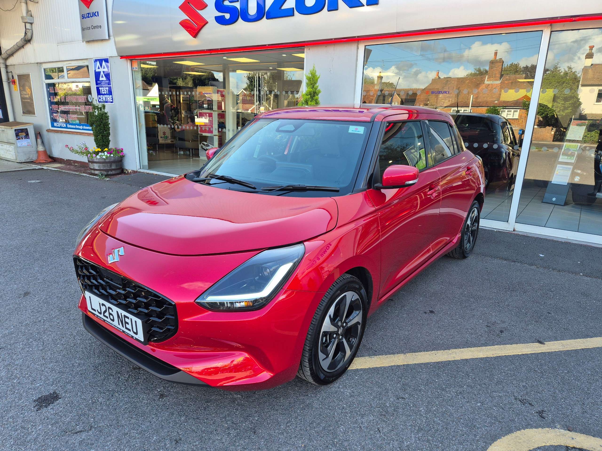 A 2026 SUZUKI SWIFT 1.2 MHEV Ultra Hatchback 5dr Petrol Hybrid CVT Euro 6 (s/s) (82 ps) A 2026 SUZUKI SWIFT 1.2 MHEV Ultra Hatchback 5dr Petrol Hybrid CVT Euro 6 (s/s) (82 ps)