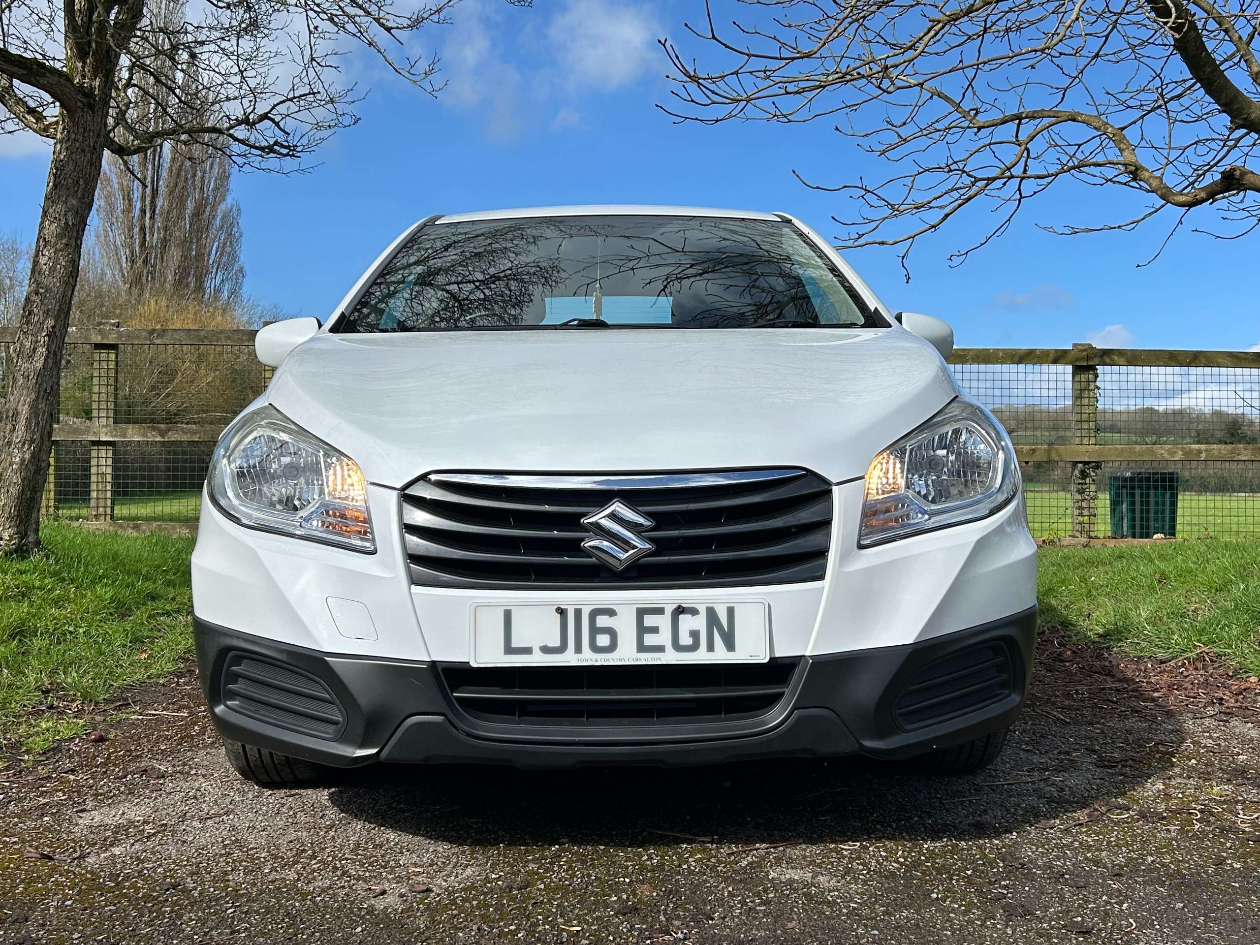 2016 SUZUKI SX4 2016 SUZUKI SX4