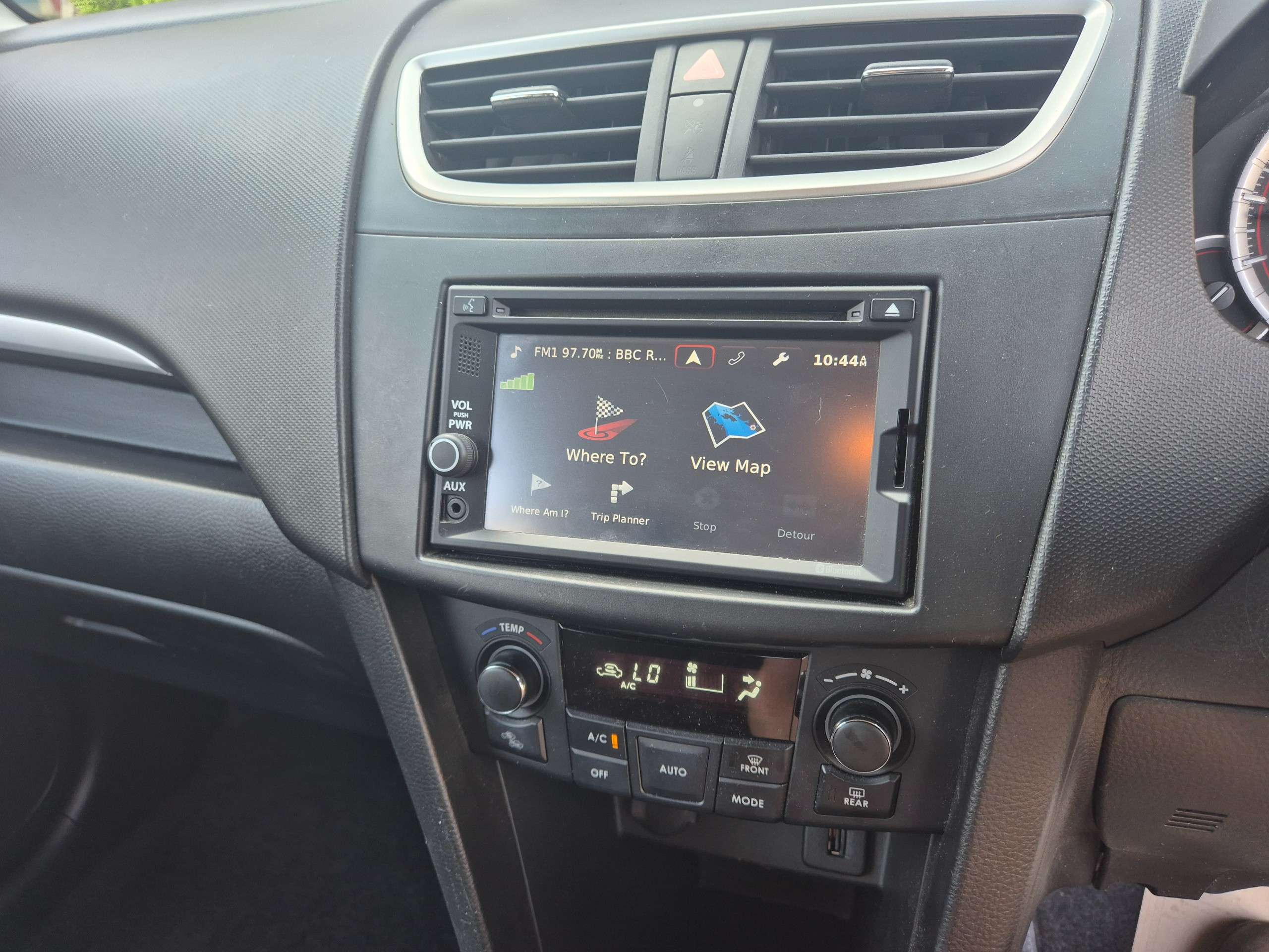 2015 SUZUKI SWIFT 2015 SUZUKI SWIFT