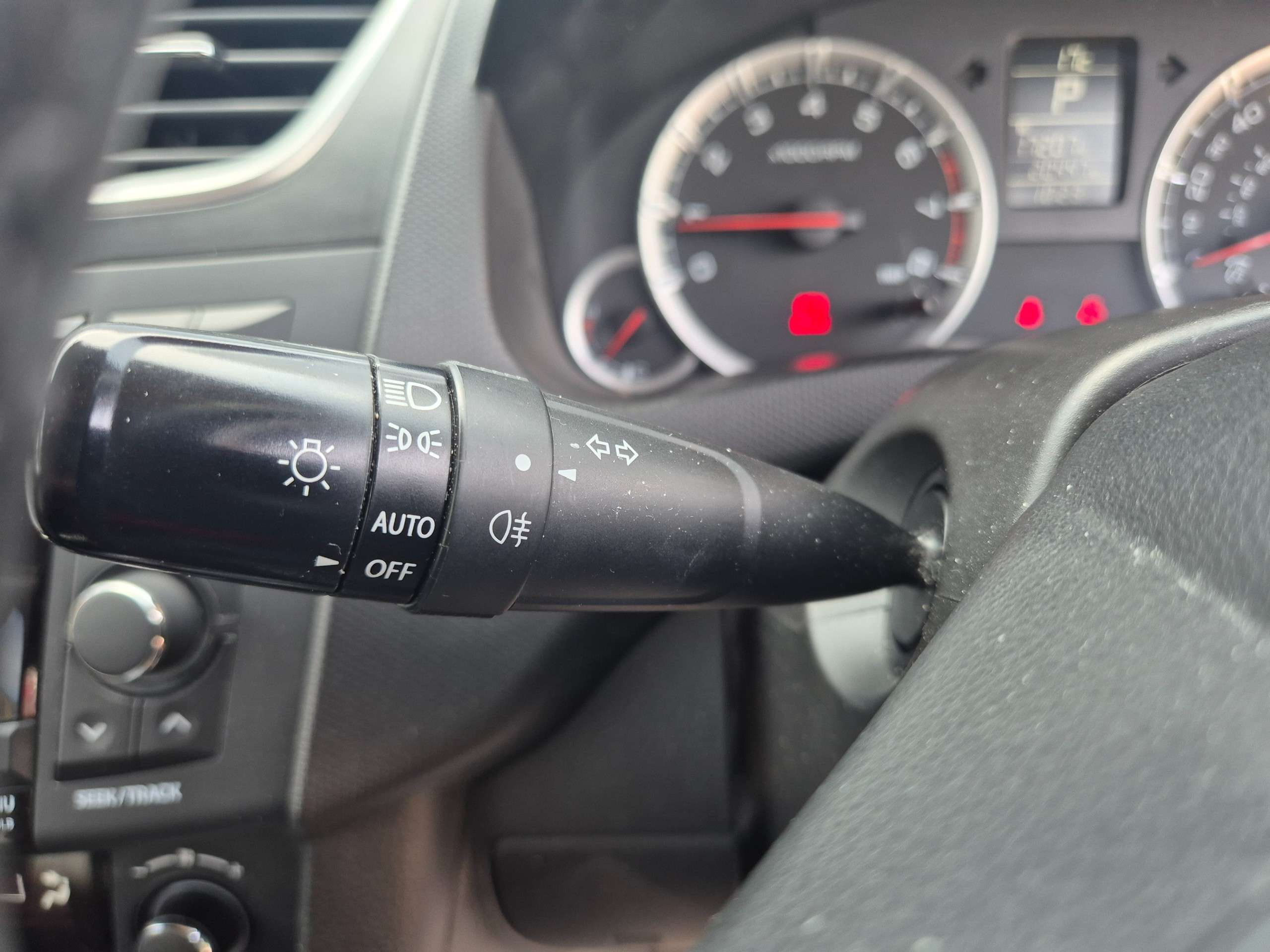 2014 SUZUKI SWIFT 2014 SUZUKI SWIFT