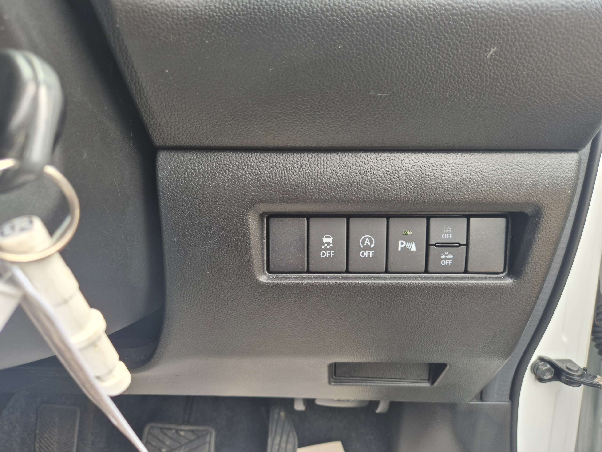 2023 SUZUKI SWIFT 2023 SUZUKI SWIFT