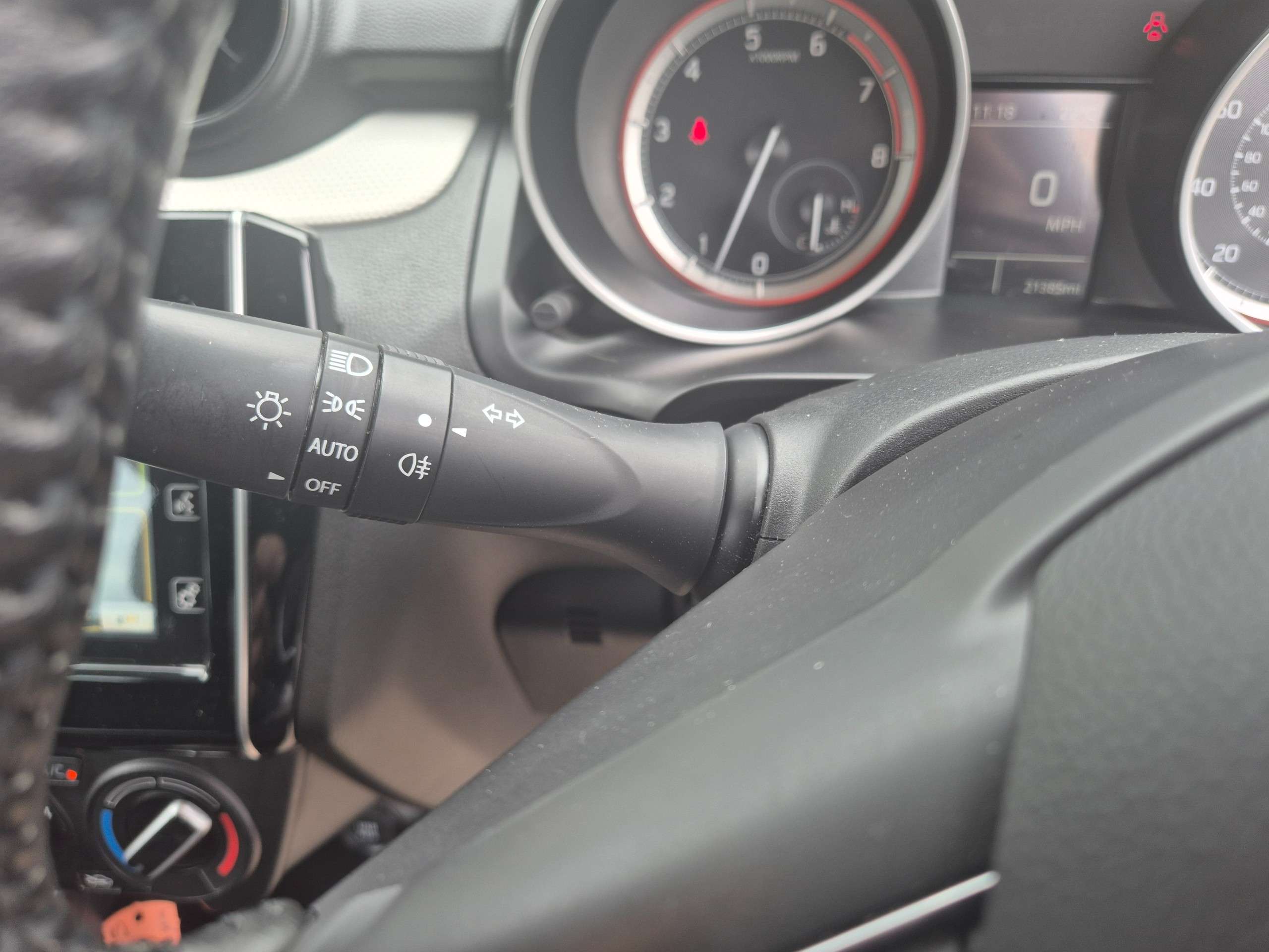 2023 SUZUKI SWIFT 2023 SUZUKI SWIFT