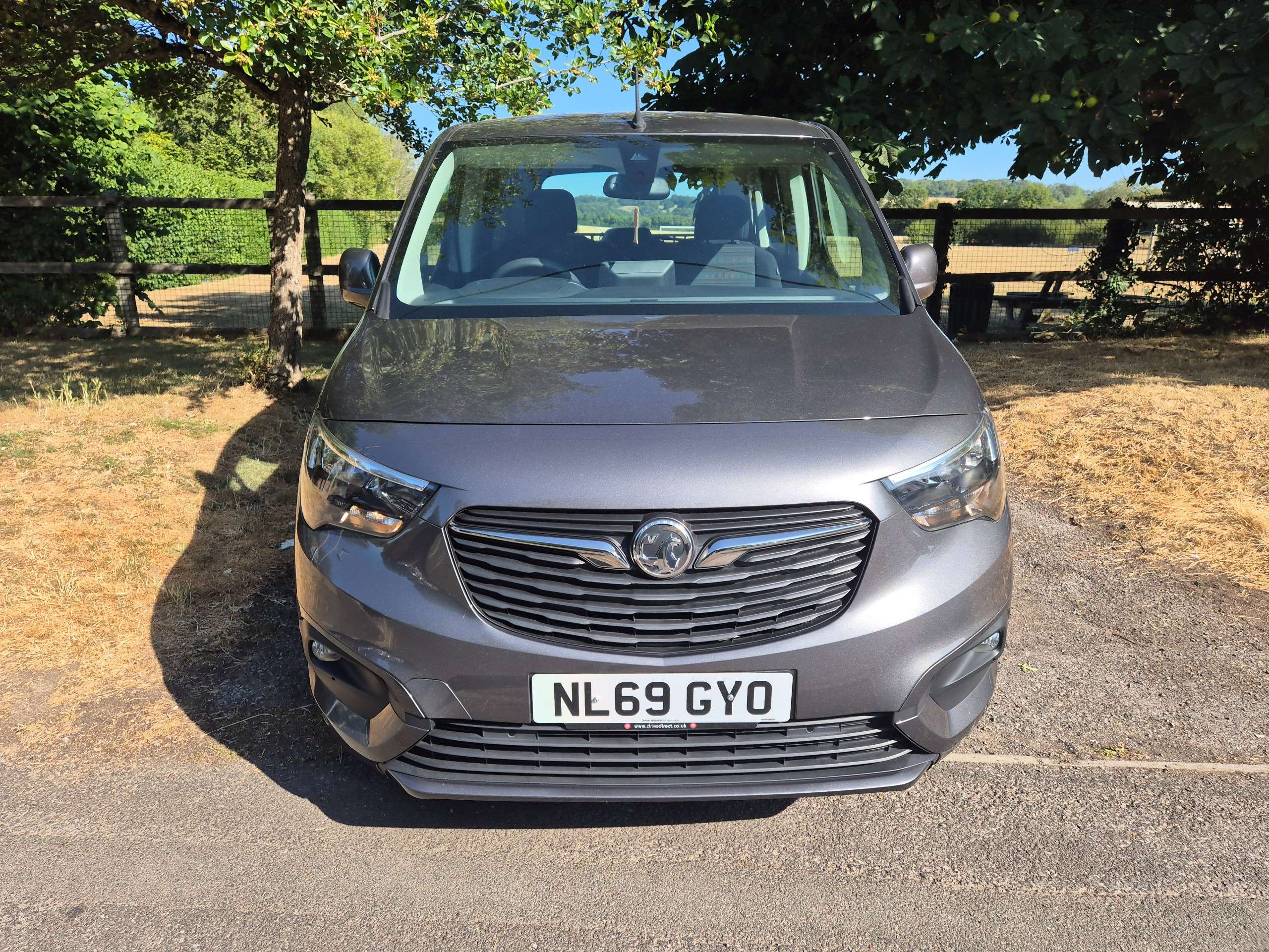 A 2019 VAUXHALL COMBO LIFE 1.2 Turbo GPF Energy MPV 5dr Petrol Manual Euro 6 (s/s) (7 Seat) (110 ps) A 2019 VAUXHALL COMBO LIFE 1.2 Turbo GPF Energy MPV 5dr Petrol Manual Euro 6 (s/s) (7 Seat) (110 ps)