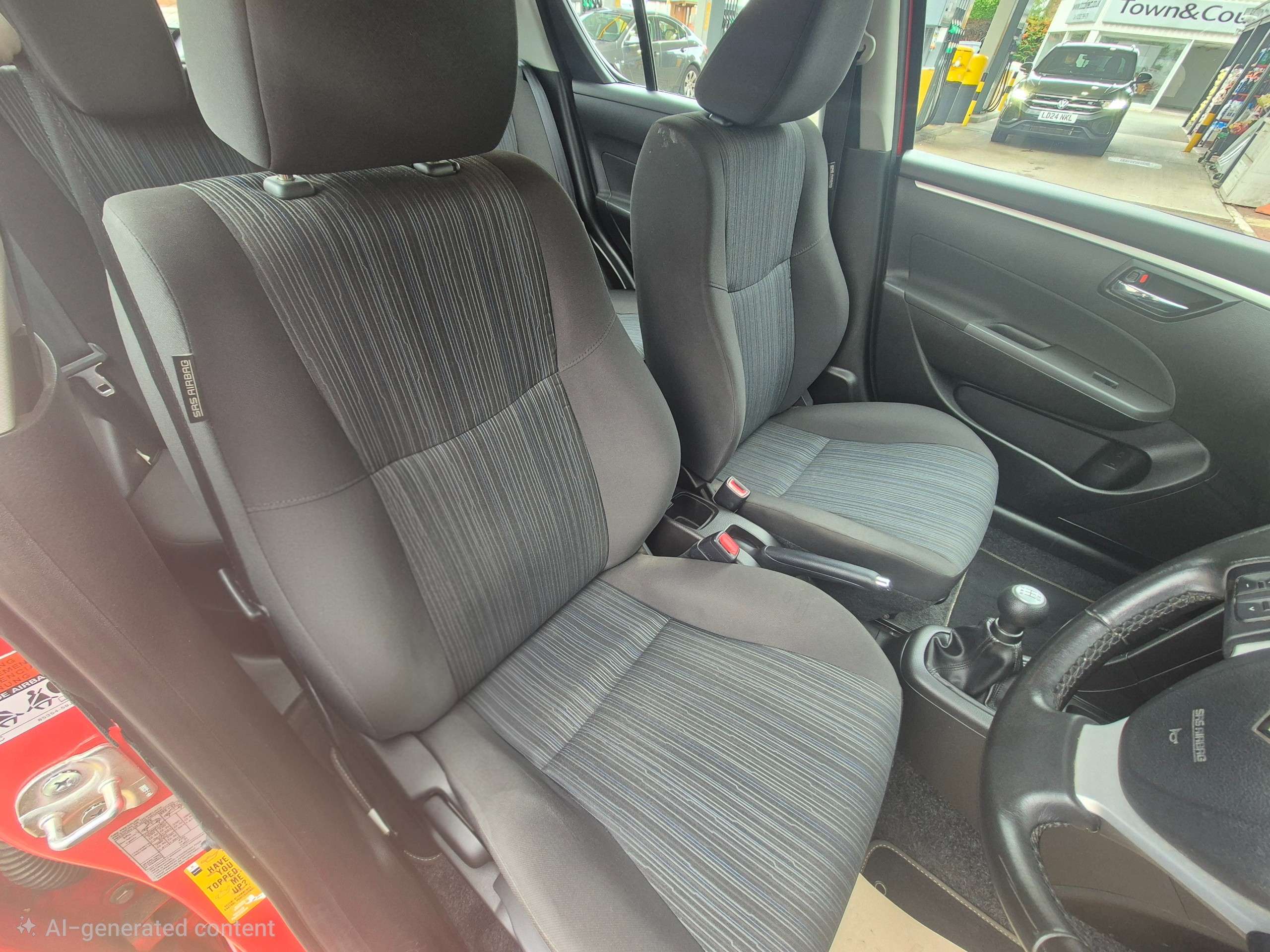 2013 SUZUKI SWIFT 2013 SUZUKI SWIFT