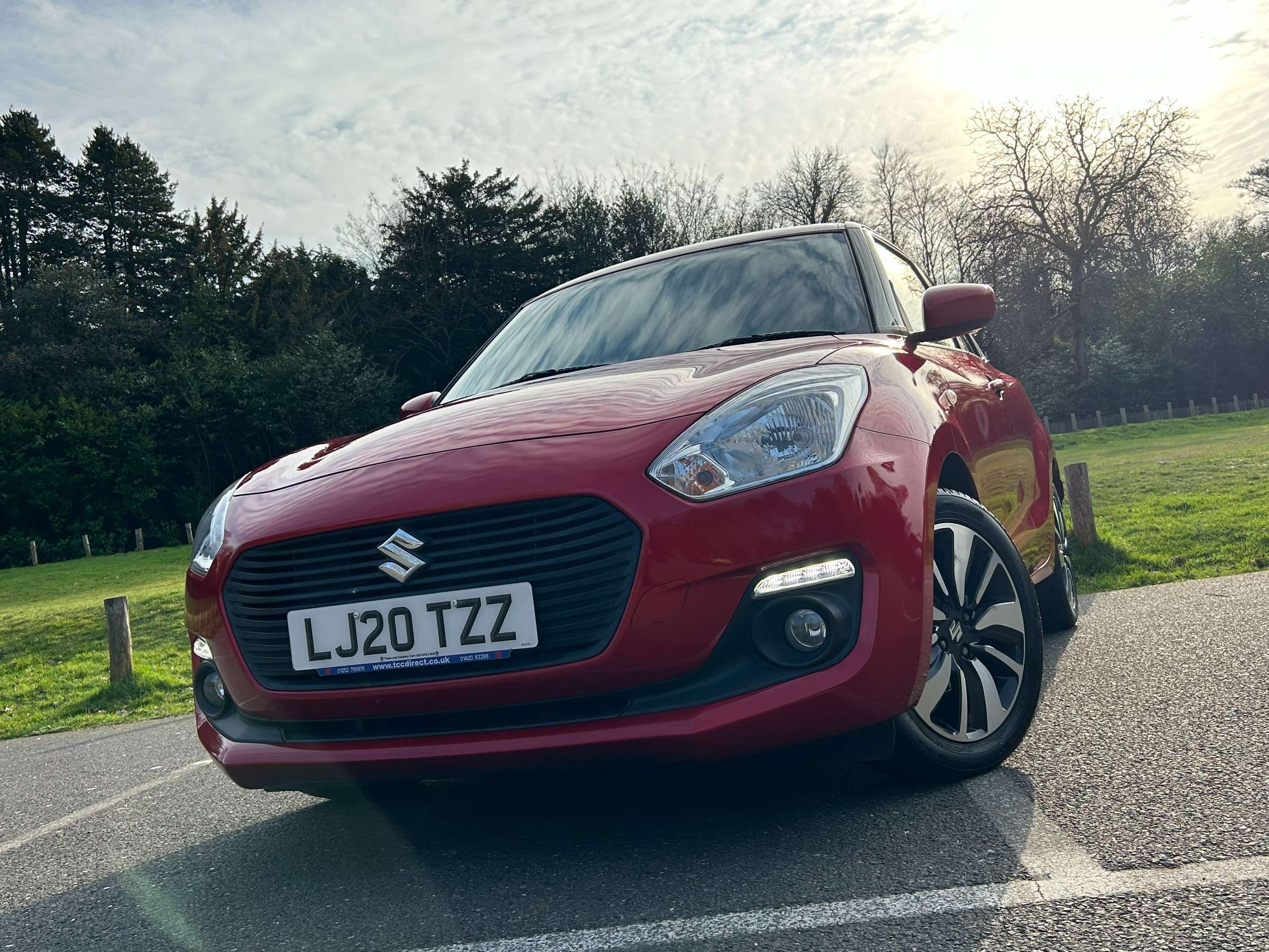 A 2020 SUZUKI SWIFT 1.2 Dualjet MHEV SZ-T Hatchback 5dr Petrol Hybrid Manual Euro 6 (s/s) (90 ps) A 2020 SUZUKI SWIFT 1.2 Dualjet MHEV SZ-T Hatchback 5dr Petrol Hybrid Manual Euro 6 (s/s) (90 ps)