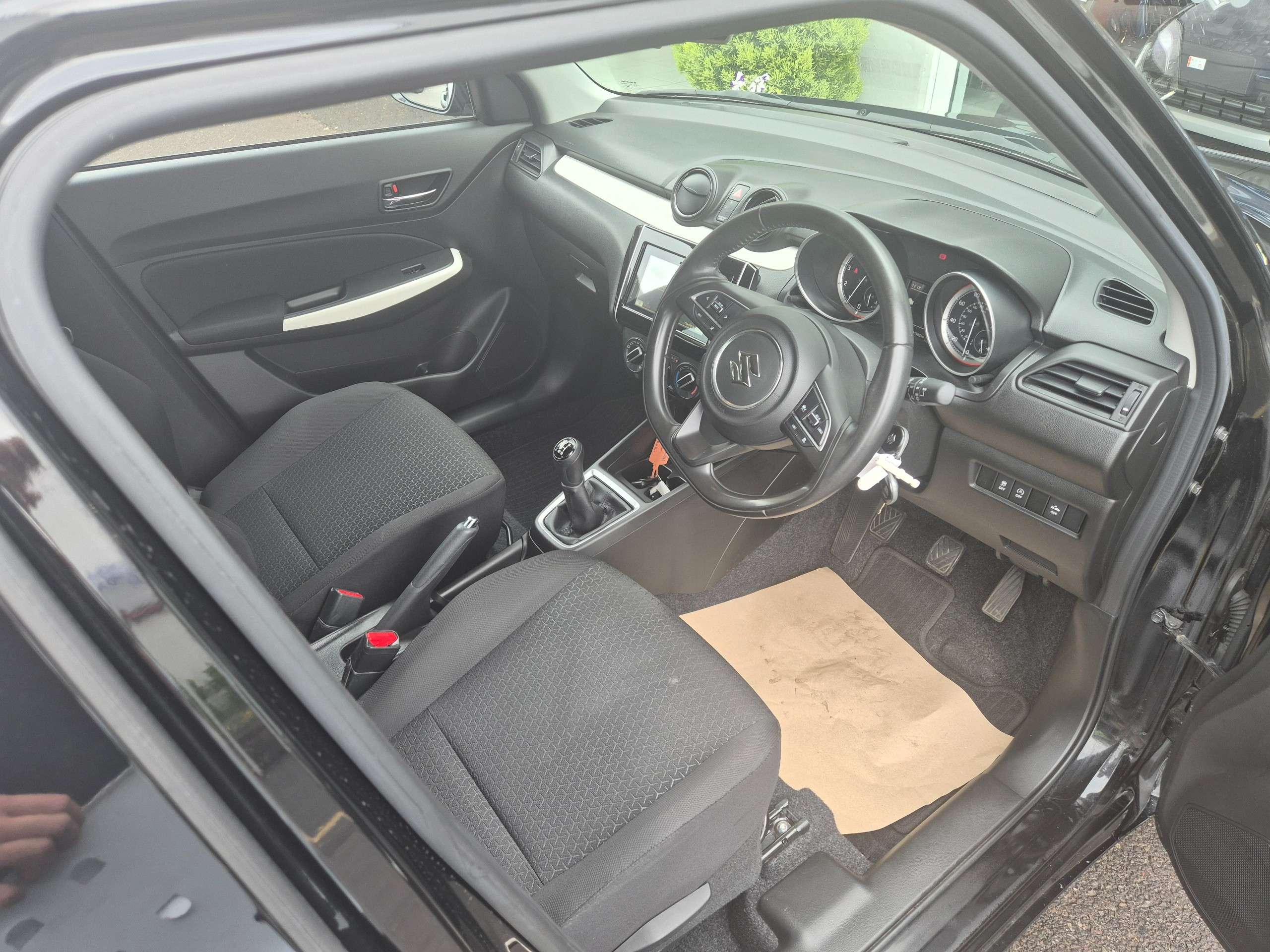 2023 SUZUKI SWIFT 2023 SUZUKI SWIFT