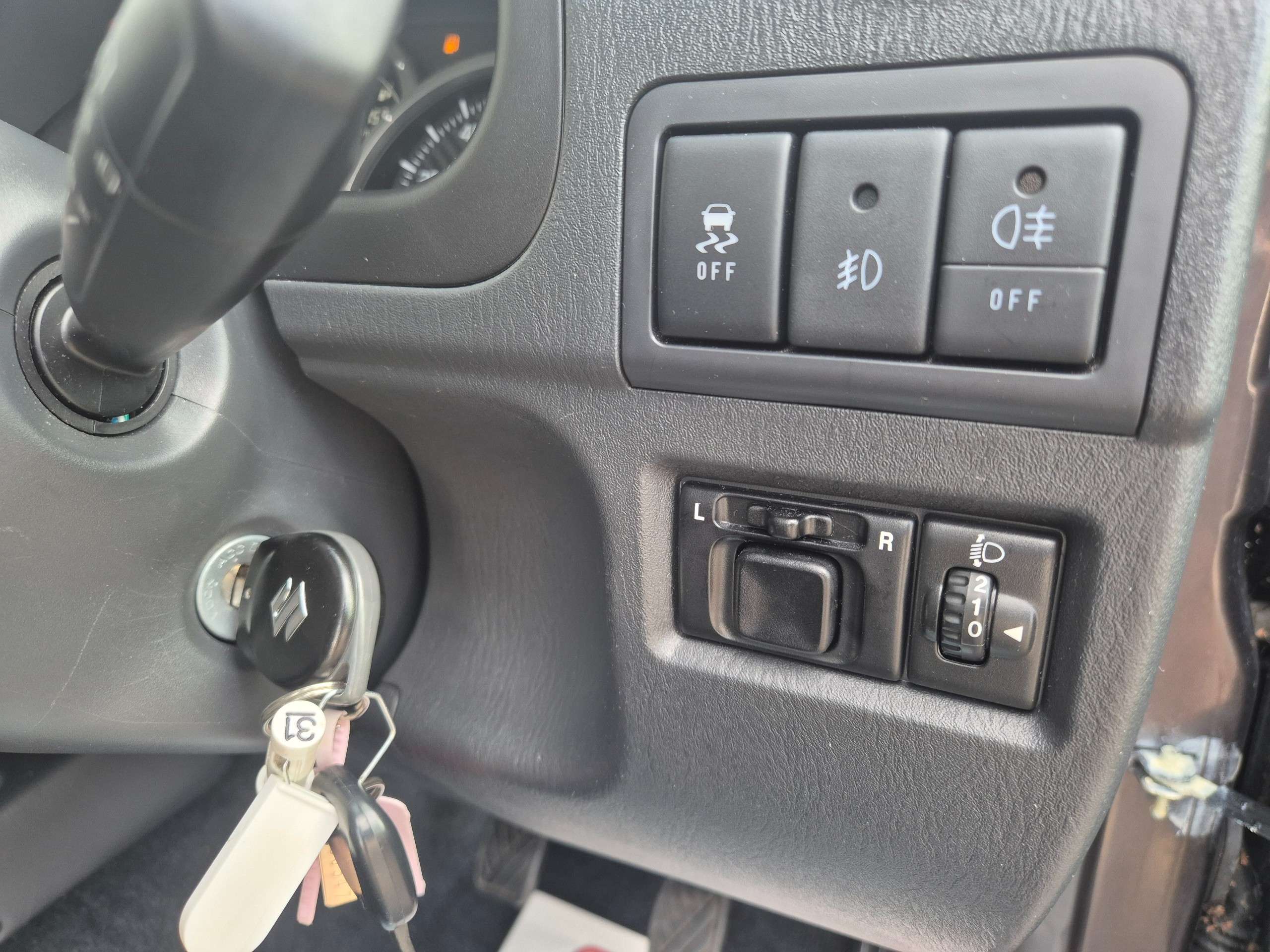 2016 SUZUKI JIMNY 2016 SUZUKI JIMNY