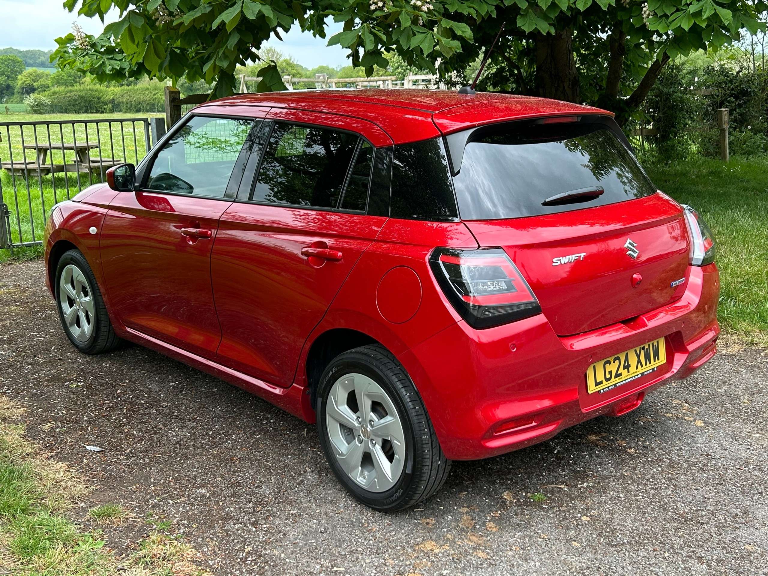 A 2024 SUZUKI SWIFT 1.2 MHEV Motion Hatchback 5dr Petrol Hybrid CVT Euro 6 (s/s) (82 ps) A 2024 SUZUKI SWIFT 1.2 MHEV Motion Hatchback 5dr Petrol Hybrid CVT Euro 6 (s/s) (82 ps)