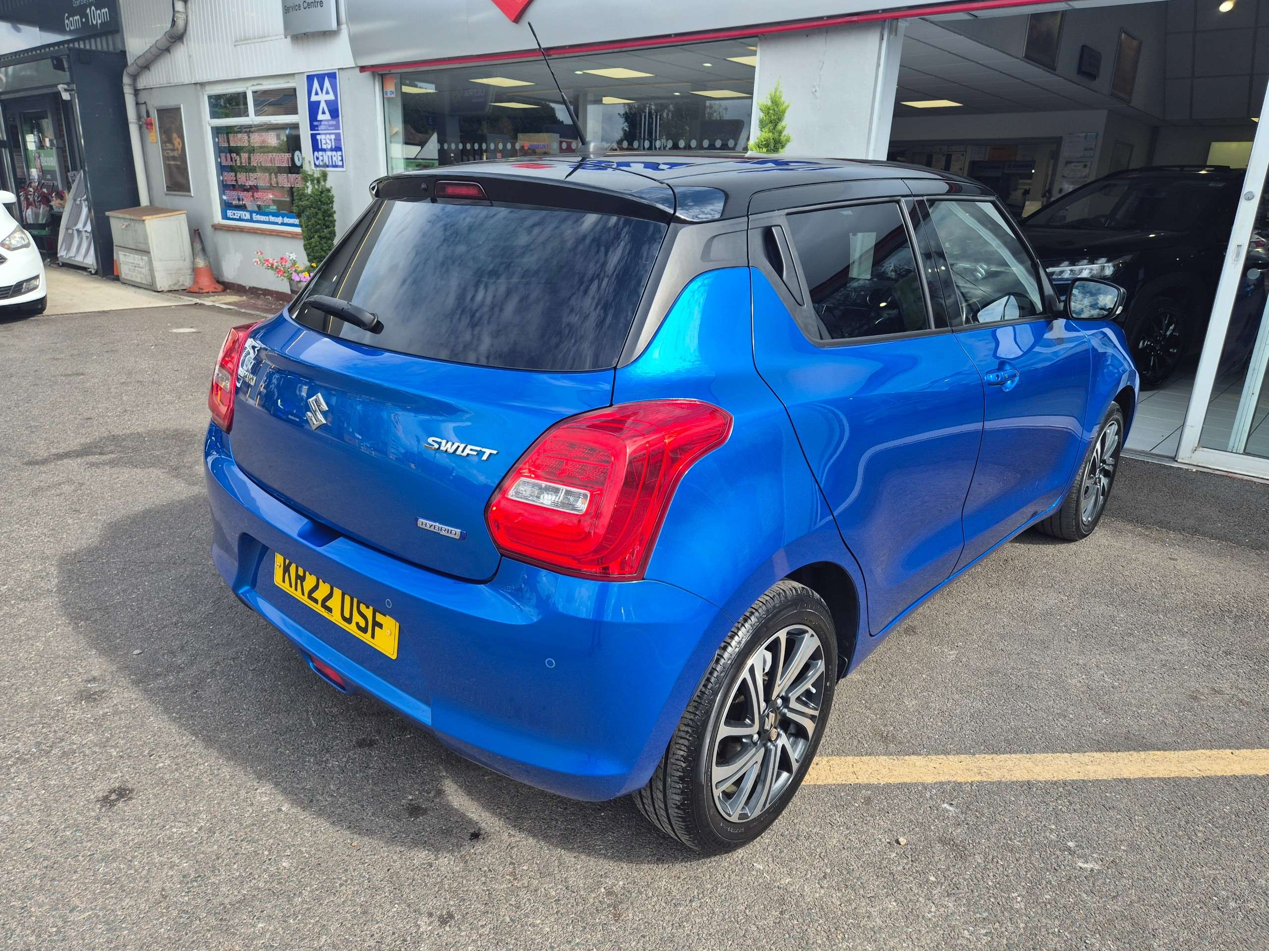 2022 SUZUKI SWIFT 2022 SUZUKI SWIFT