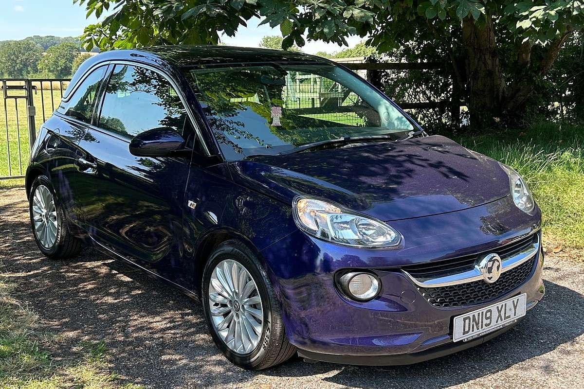 A 2019 VAUXHALL ADAM 1.2i GLAM Hatchback 3dr Petrol Manual Euro 6 (70 ps) A 2019 VAUXHALL ADAM 1.2i GLAM Hatchback 3dr Petrol Manual Euro 6 (70 ps)