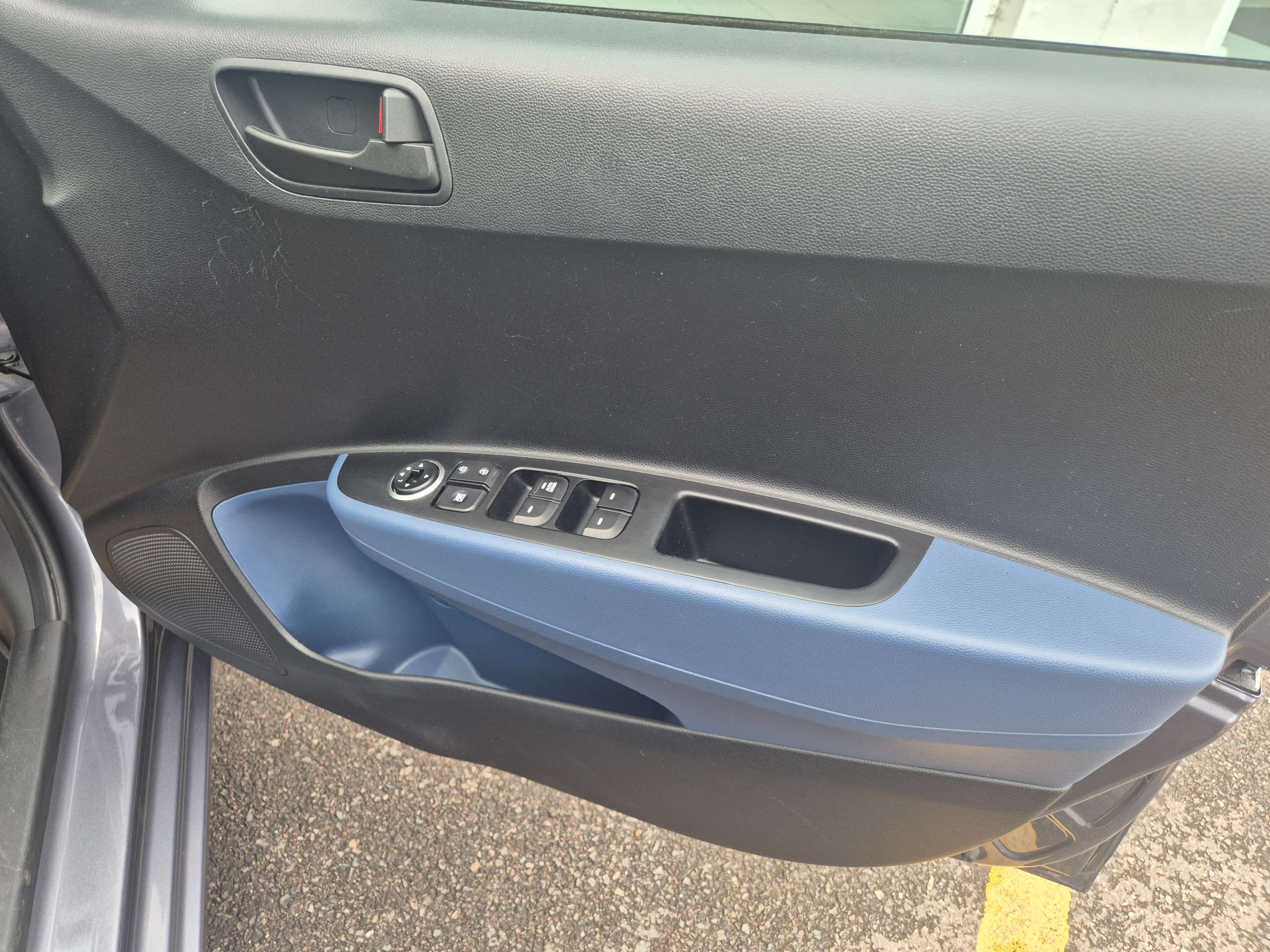 2016 HYUNDAI I10 2016 HYUNDAI I10