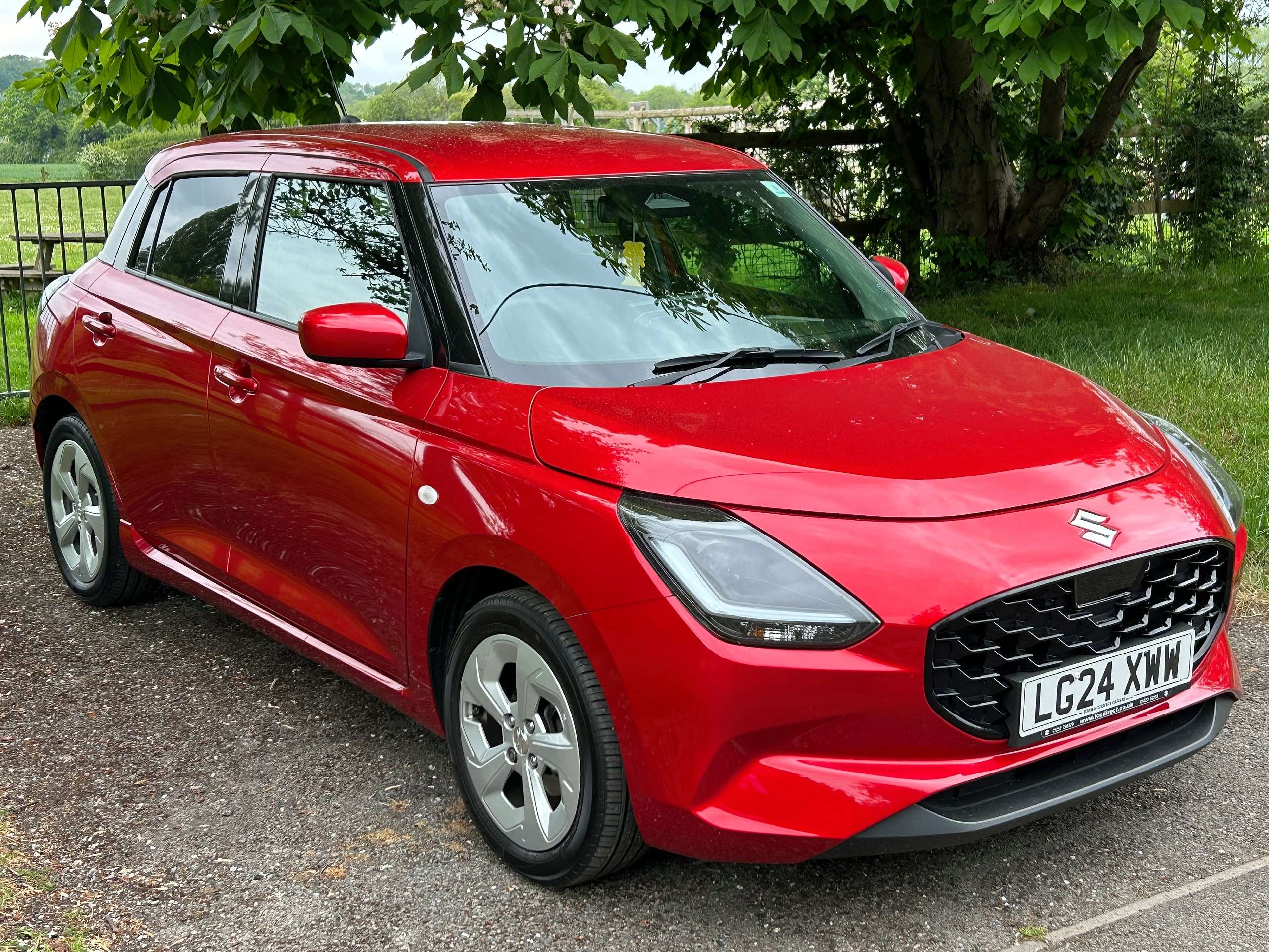 A 2024 SUZUKI SWIFT 1.2 MHEV Motion Hatchback 5dr Petrol Hybrid CVT Euro 6 (s/s) (82 ps) A 2024 SUZUKI SWIFT 1.2 MHEV Motion Hatchback 5dr Petrol Hybrid CVT Euro 6 (s/s) (82 ps)