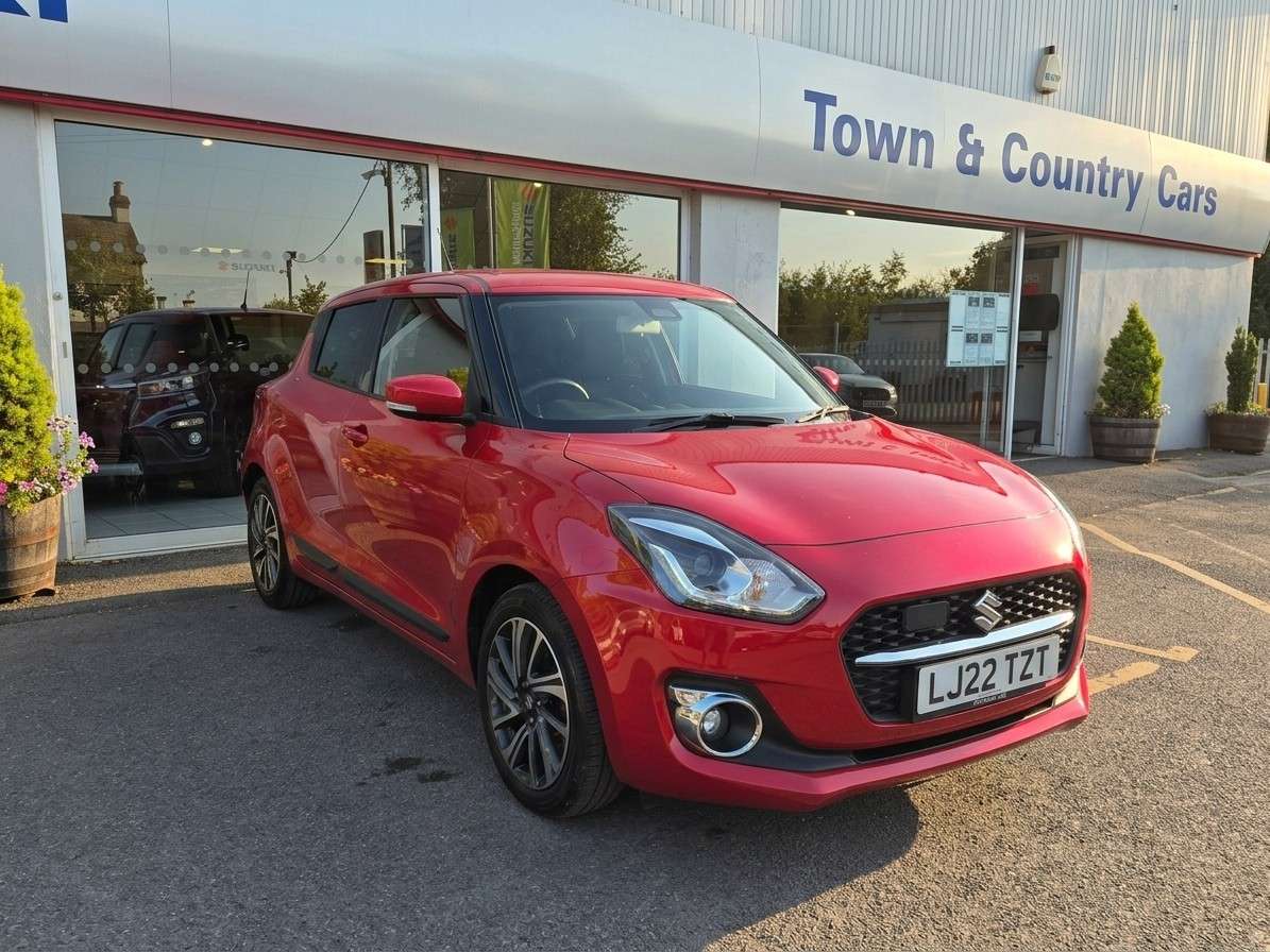 A 2022 SUZUKI SWIFT 1.2 Dualjet MHEV SZ5 Hatchback 5dr Petrol Hybrid CVT Euro 6 (s/s) (83 ps) A 2022 SUZUKI SWIFT 1.2 Dualjet MHEV SZ5 Hatchback 5dr Petrol Hybrid CVT Euro 6 (s/s) (83 ps)