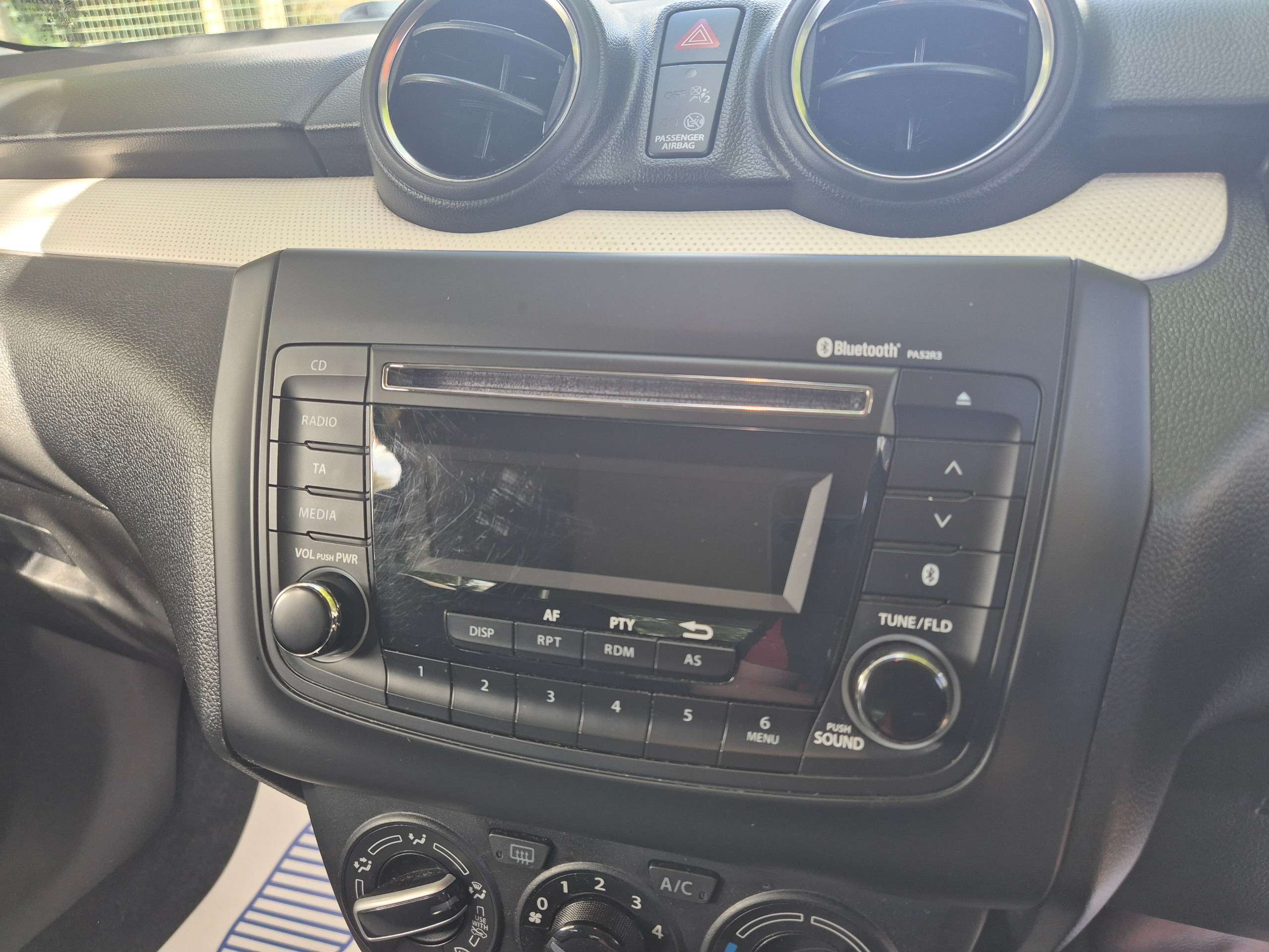 2019 SUZUKI SWIFT 2019 SUZUKI SWIFT