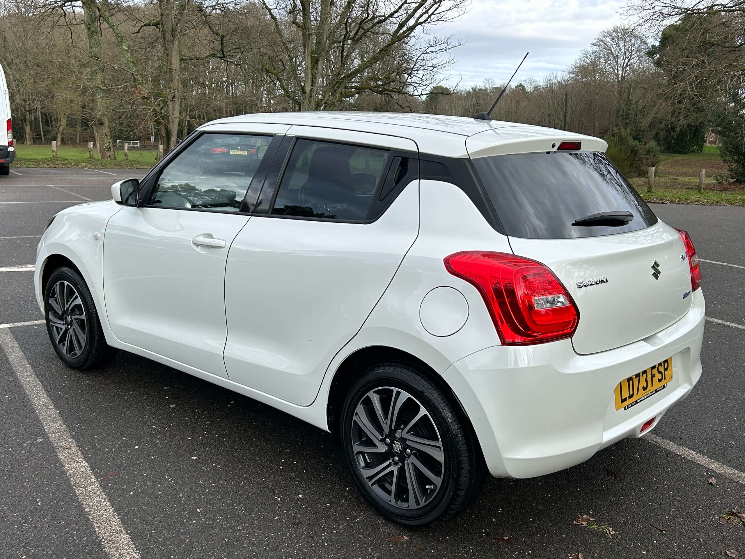 A 2023 SUZUKI SWIFT 1.2 Dualjet MHEV SZ-L Hatchback 5dr Petrol Hybrid Manual Euro 6 (s/s) (83 ps) A 2023 SUZUKI SWIFT 1.2 Dualjet MHEV SZ-L Hatchback 5dr Petrol Hybrid Manual Euro 6 (s/s) (83 ps)