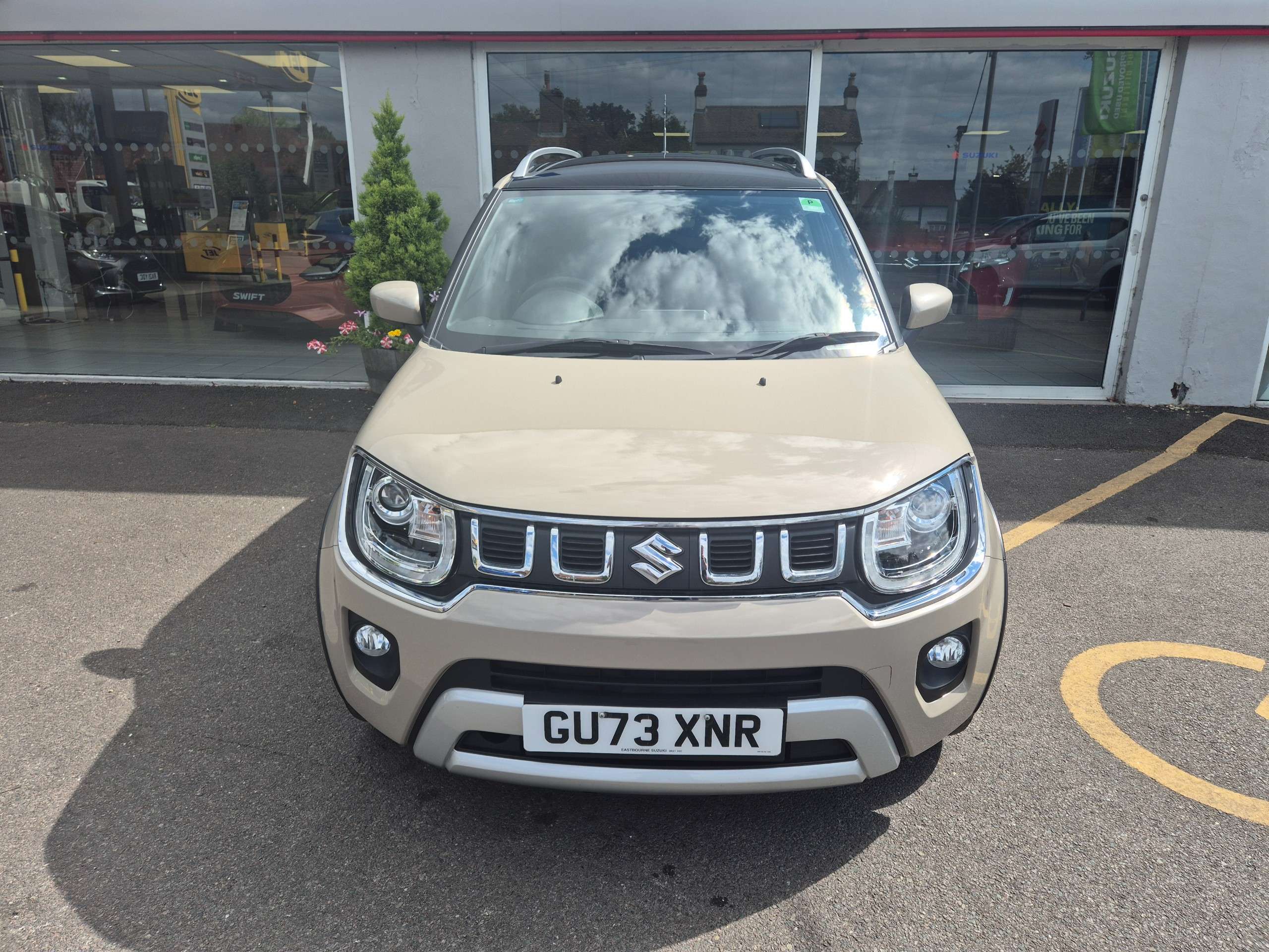 A 2023 SUZUKI IGNIS 1.2 Dualjet MHEV SZ-T Hatchback 5dr Petrol Hybrid CVT Euro 6 (s/s) (83 ps) A 2023 SUZUKI IGNIS 1.2 Dualjet MHEV SZ-T Hatchback 5dr Petrol Hybrid CVT Euro 6 (s/s) (83 ps)